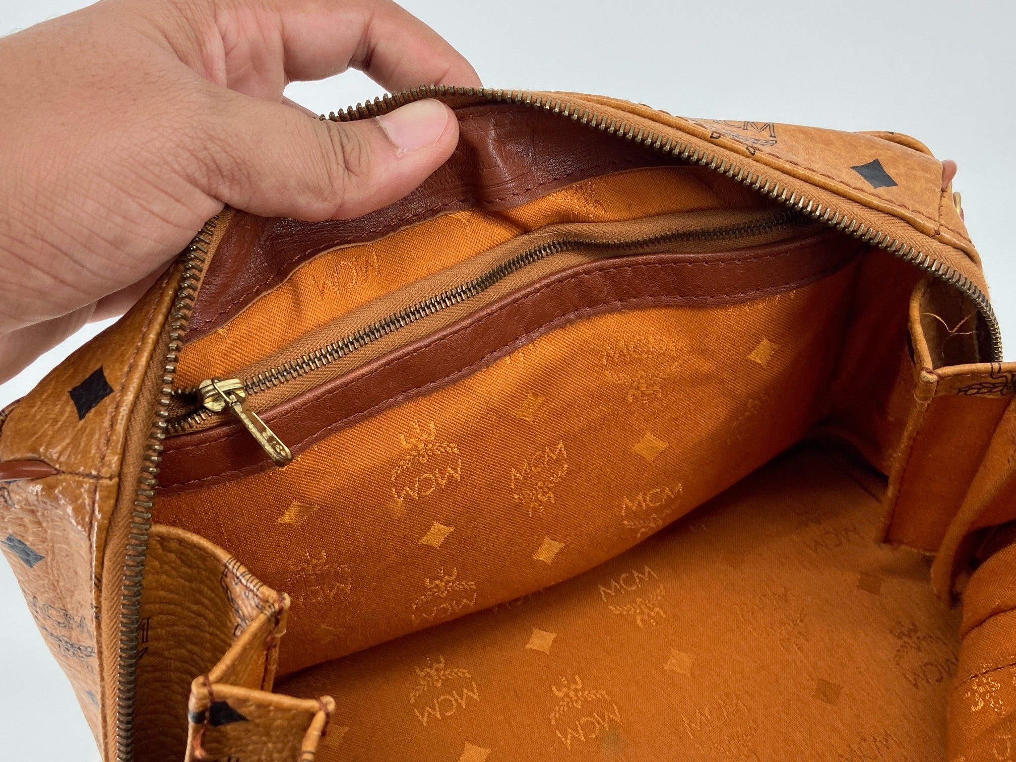 MCM Hand / Boston Bag Beige Visetos Cognac Monogram