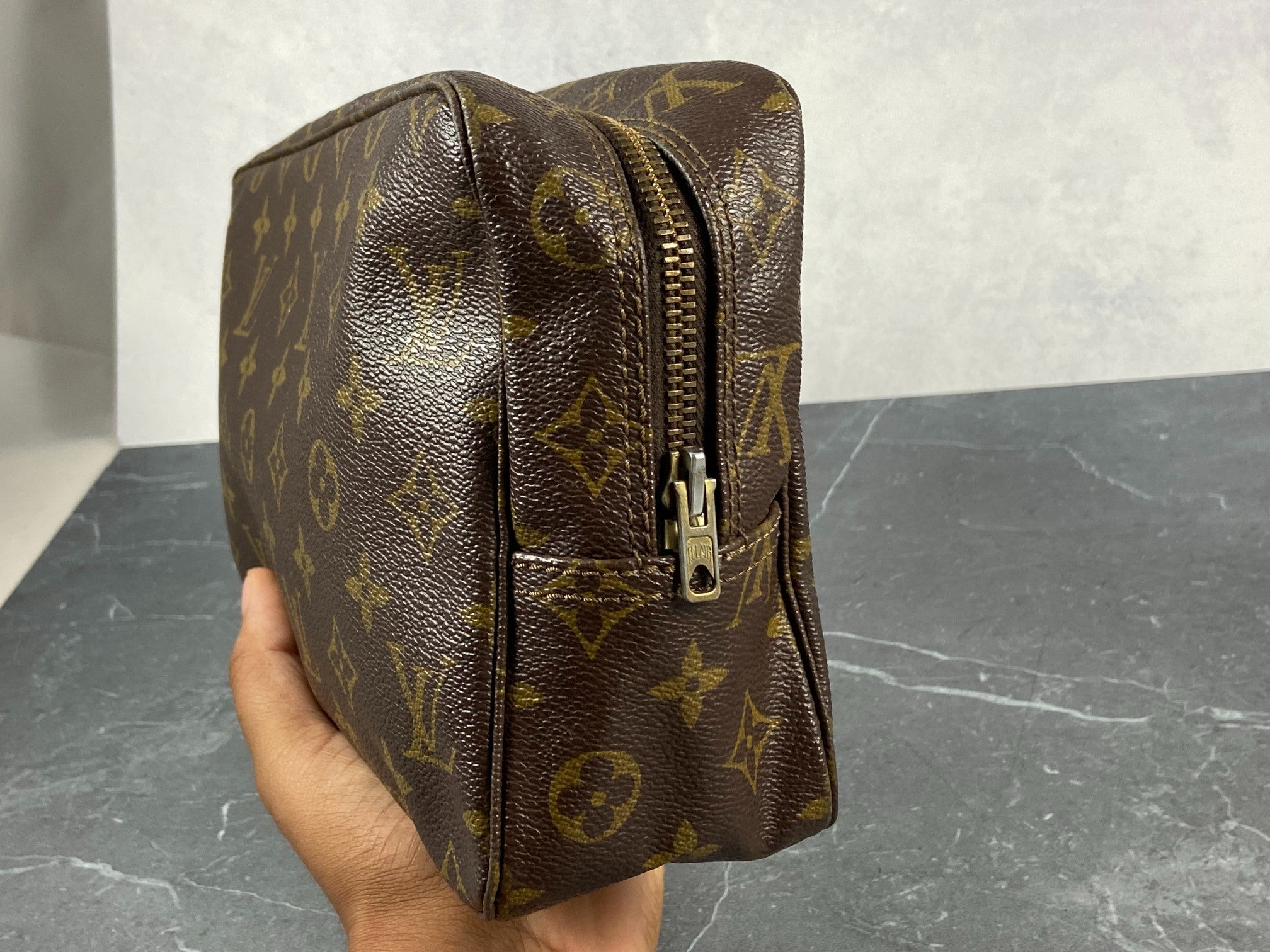 Louis Vuitton Trousse Toilette 28 Monogram Canvas