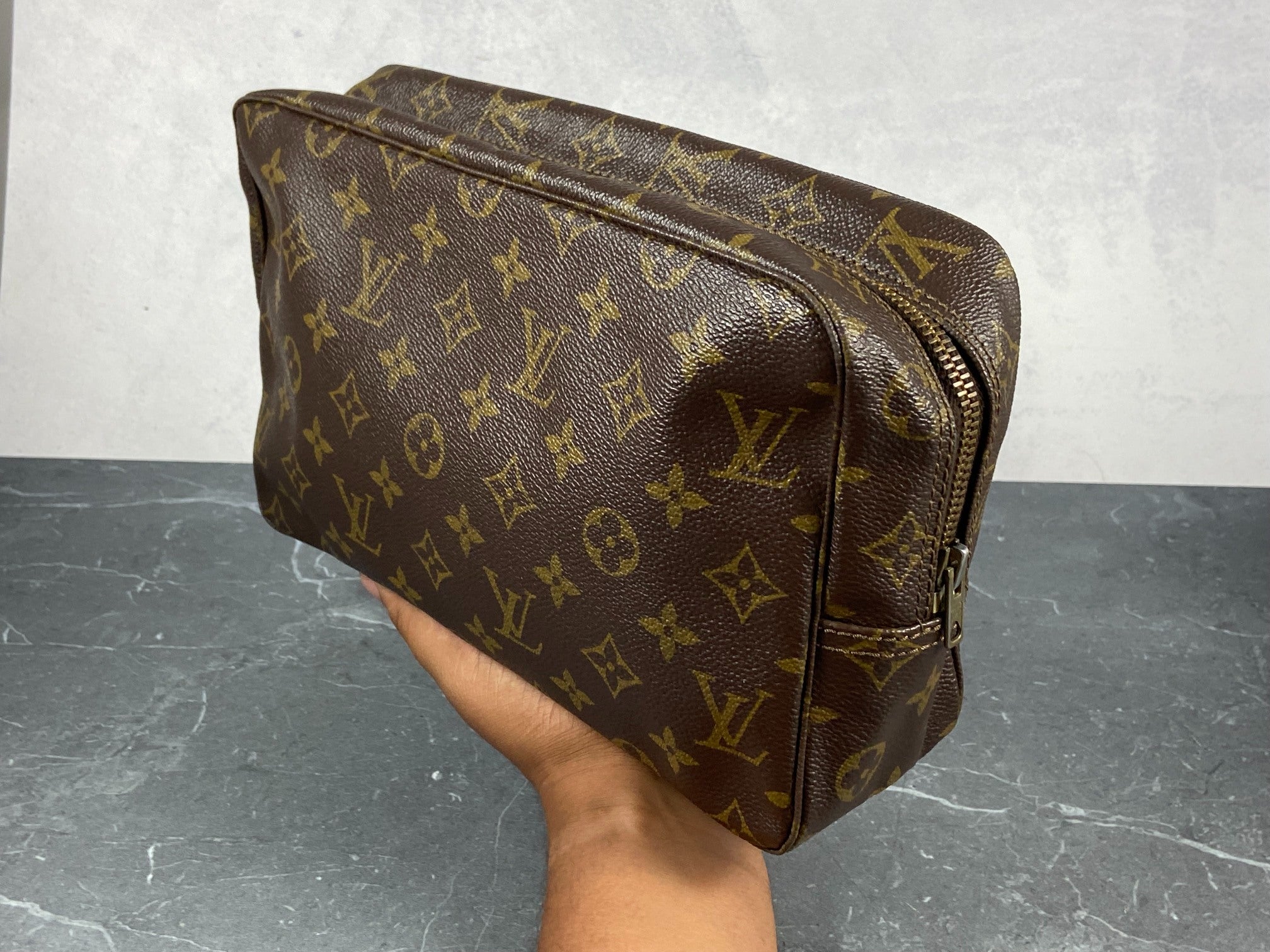 Louis Vuitton Trousse Toilette 28 Monogram Canvas