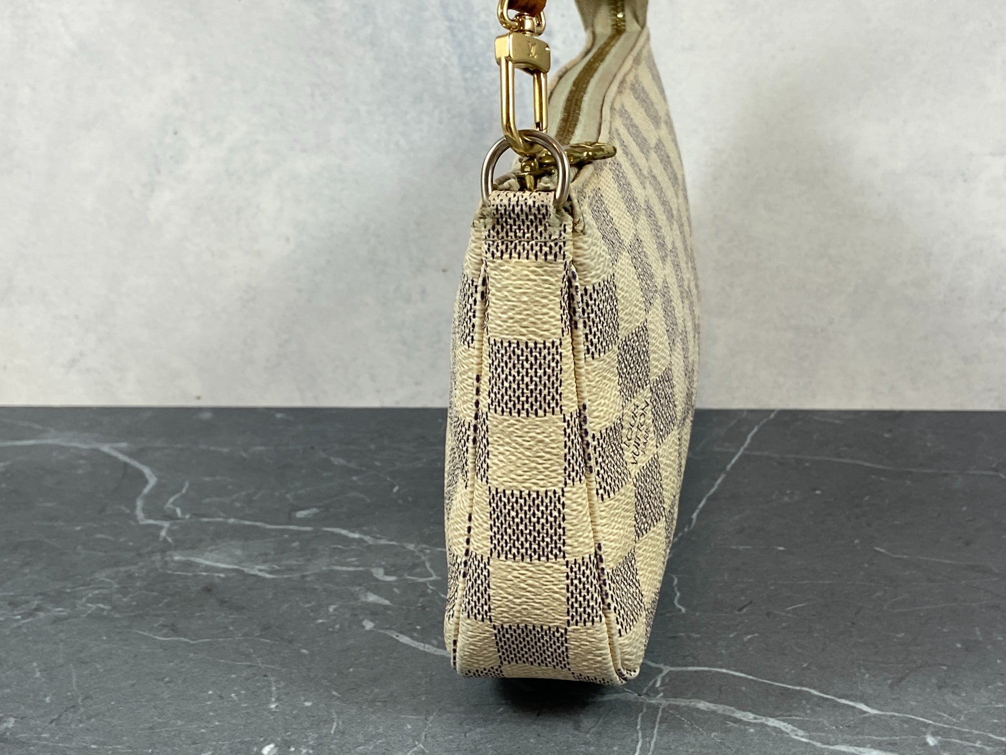 Louis Vuitton Pochette Accessoires Damier Azur Canvas