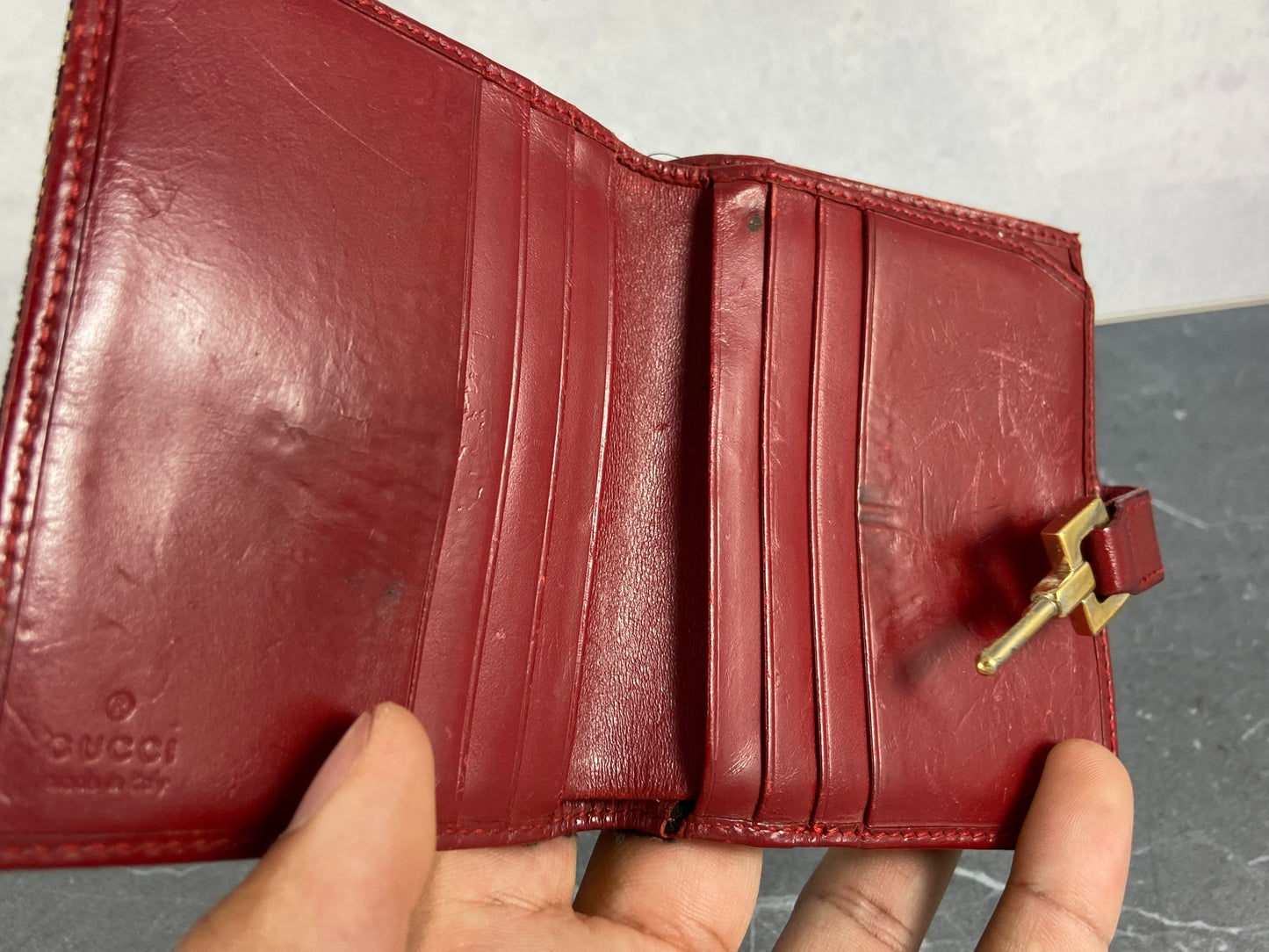Gucci Piston Lock Compact Wallet Beige GG Monogram