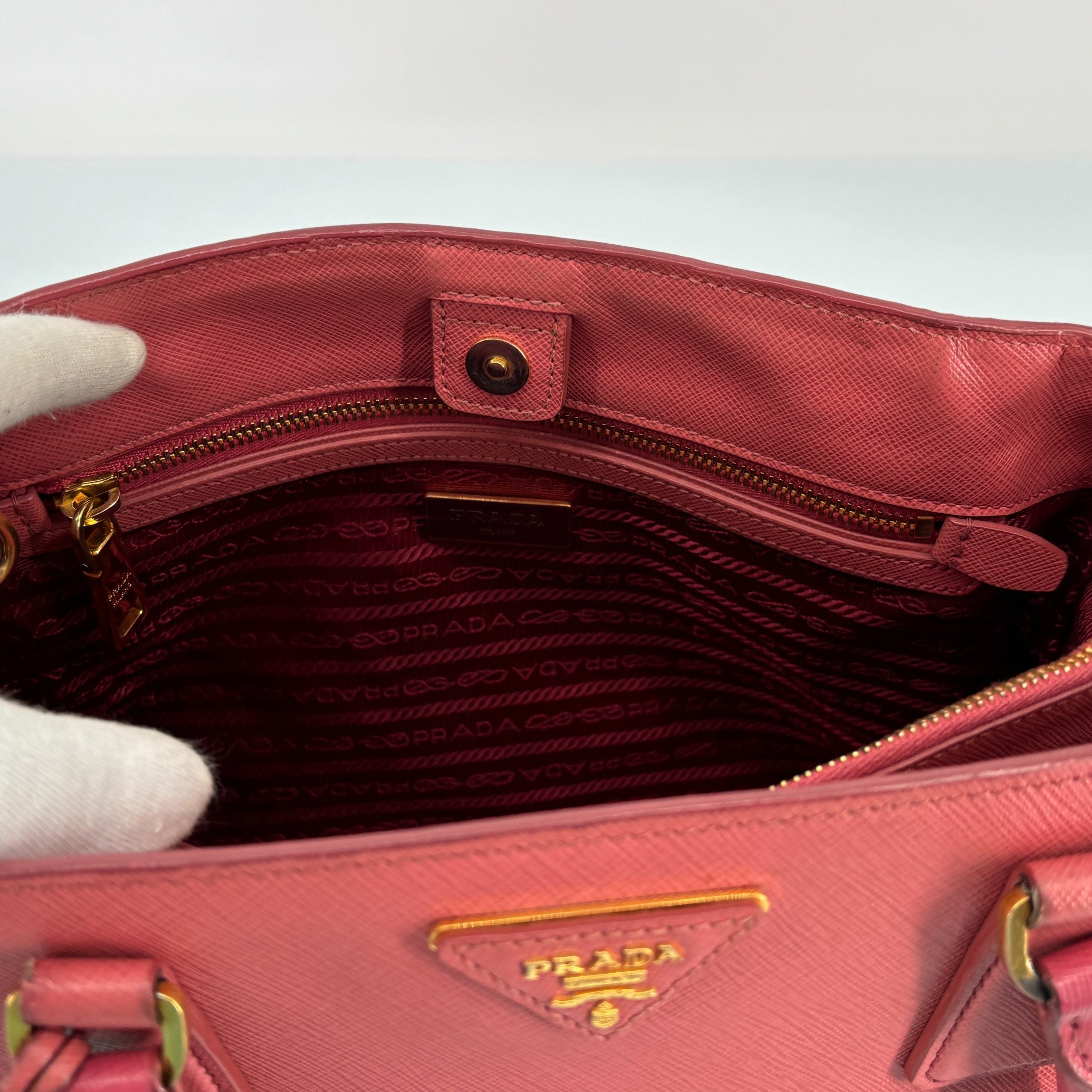 Prada Galleria Hand Bag Pink Saffiano Leather