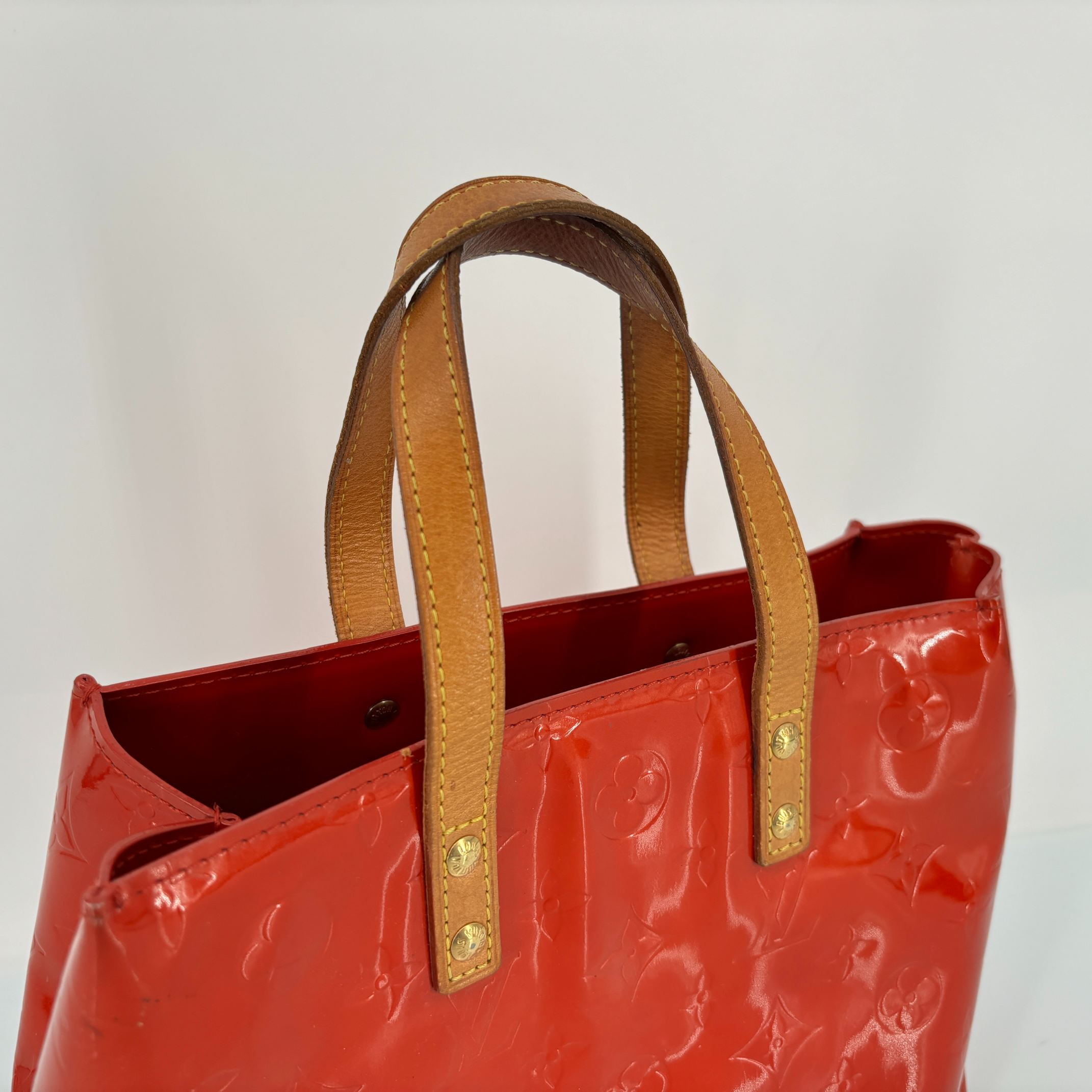 Louis Vuitton Reade PM Red Vernis Leather