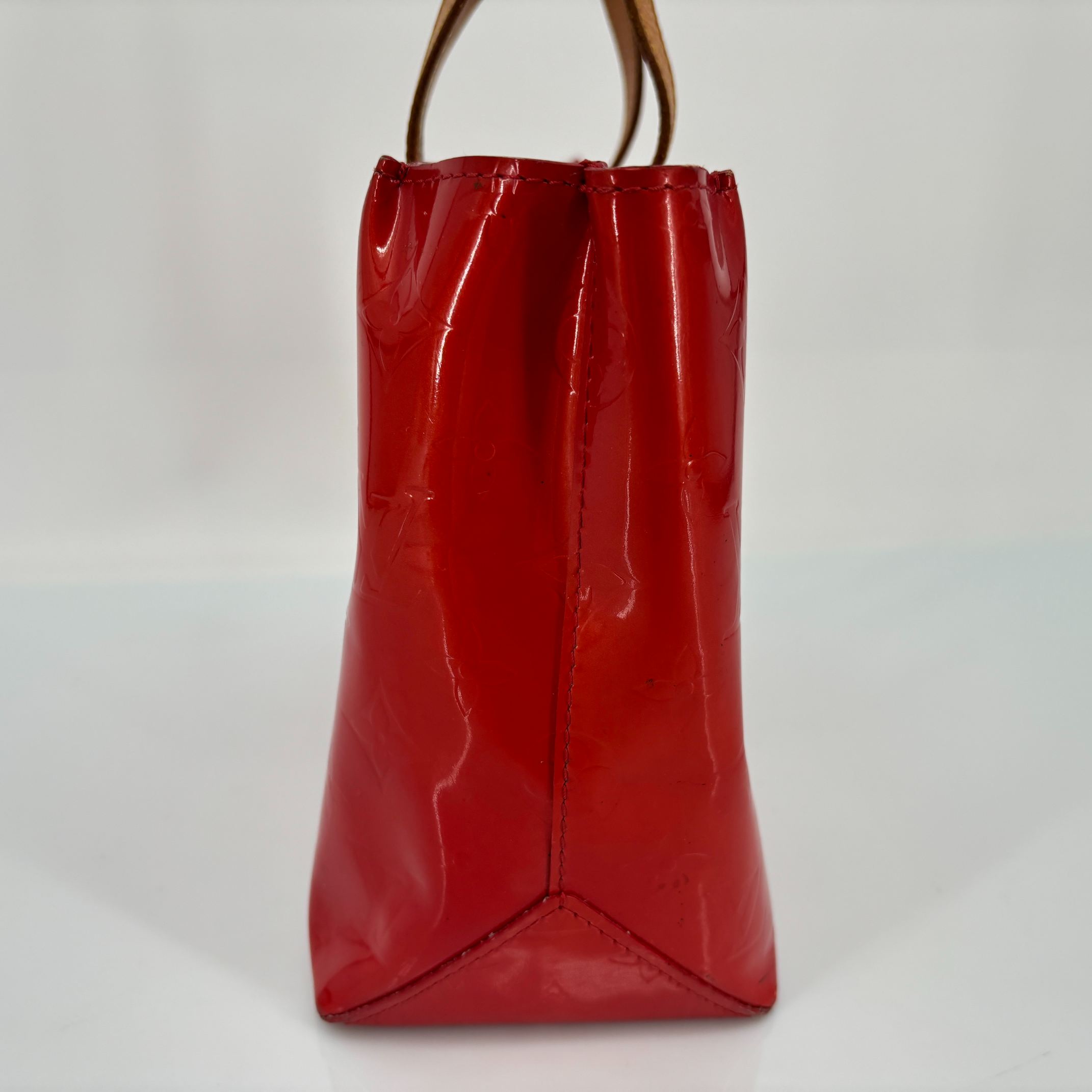 Louis Vuitton Reade PM Red Vernis Leather