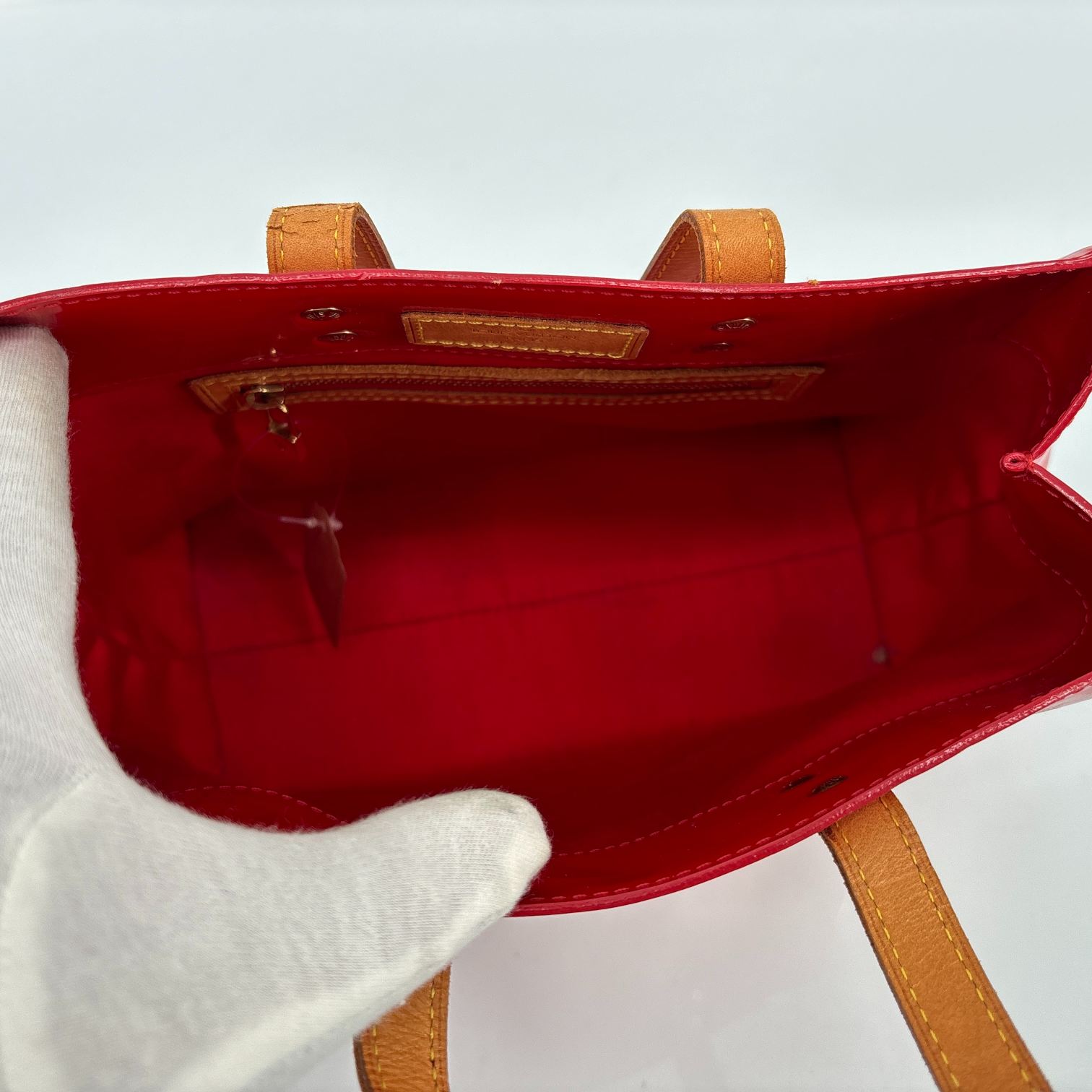 Louis Vuitton Reade PM Red Vernis Leather