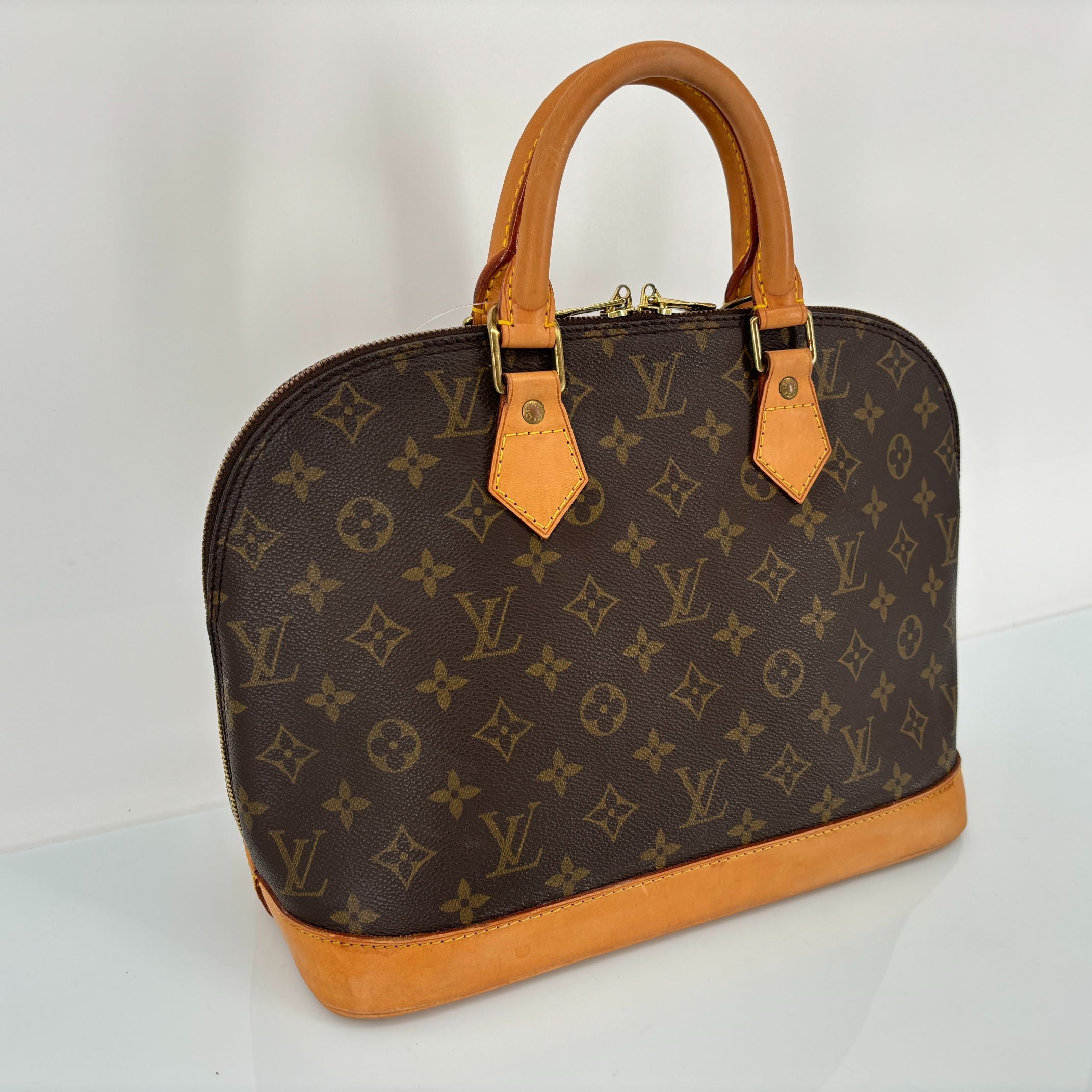 Louis Vuitton Alma PM Monogram Canvas