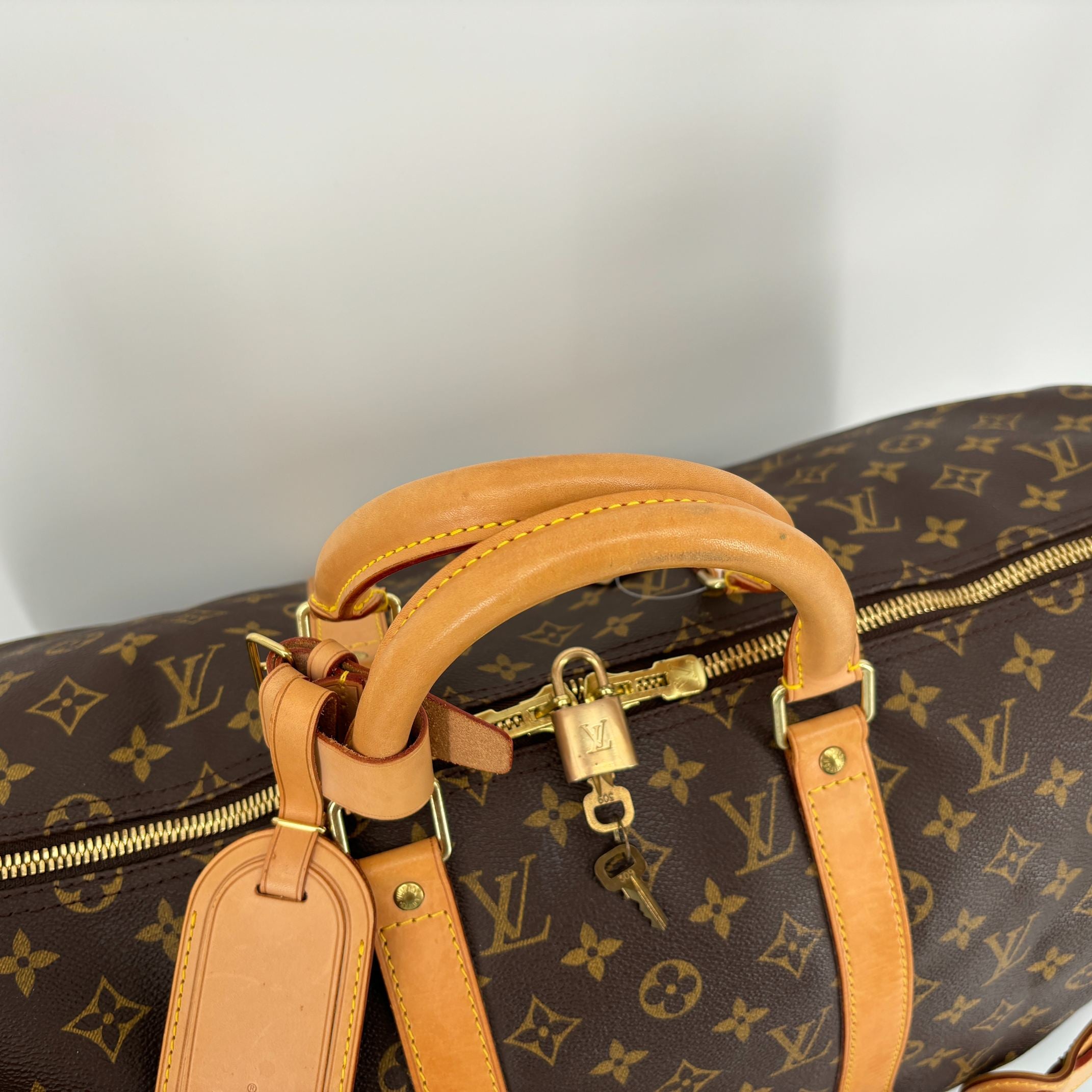 Louis Vuitton Keepall 50 Bandoulière Monogram Canvas