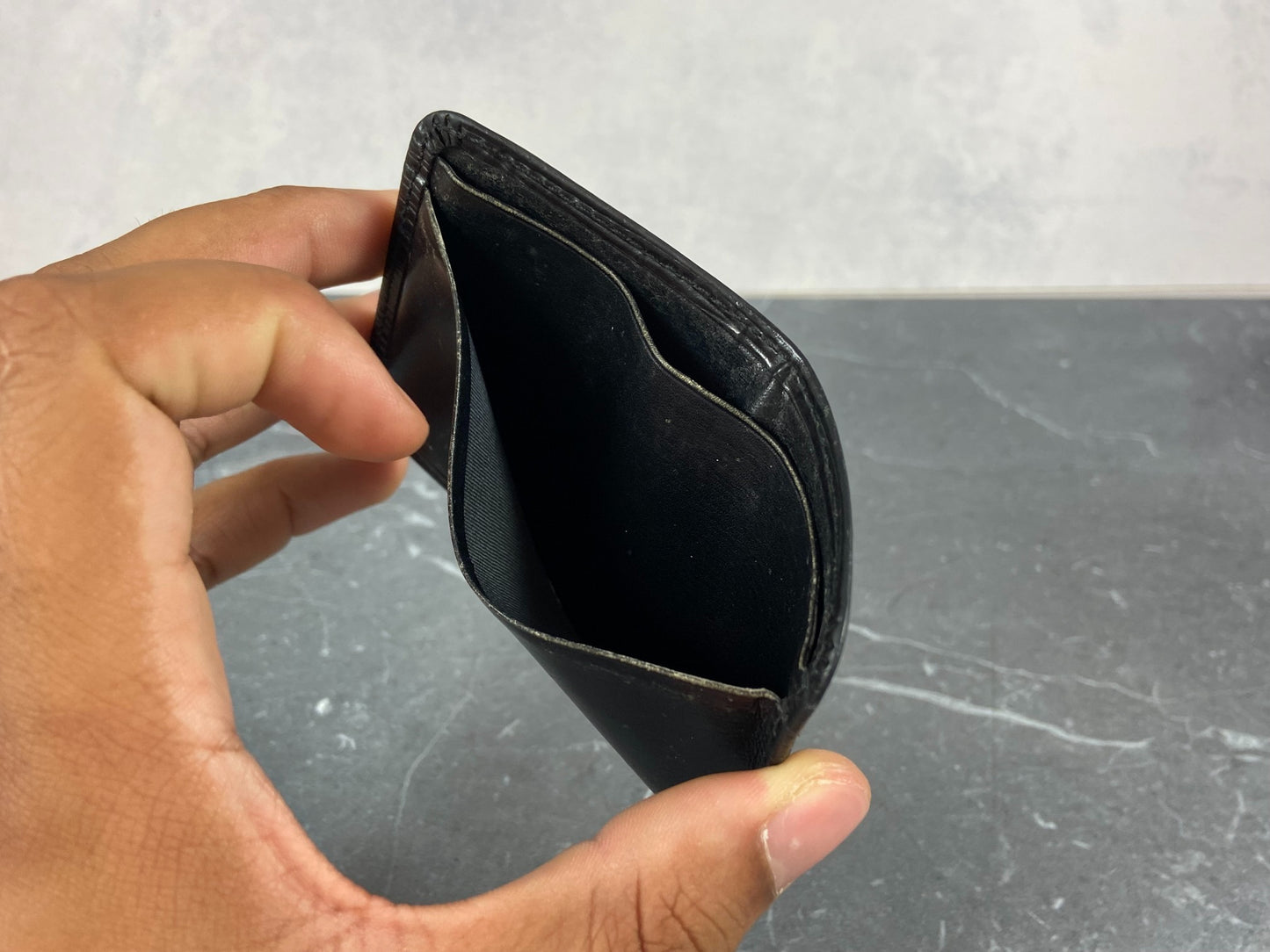 Louis Vuitton Porte-cartes Simple Cardholder Black Epi Leather