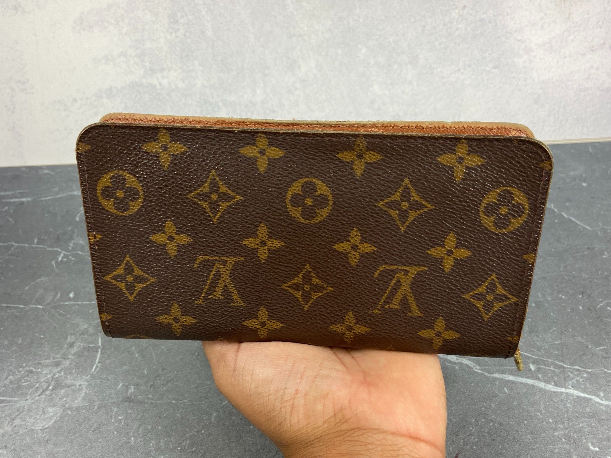 Louis Vuitton Zippy Wallet Monogram Canvas