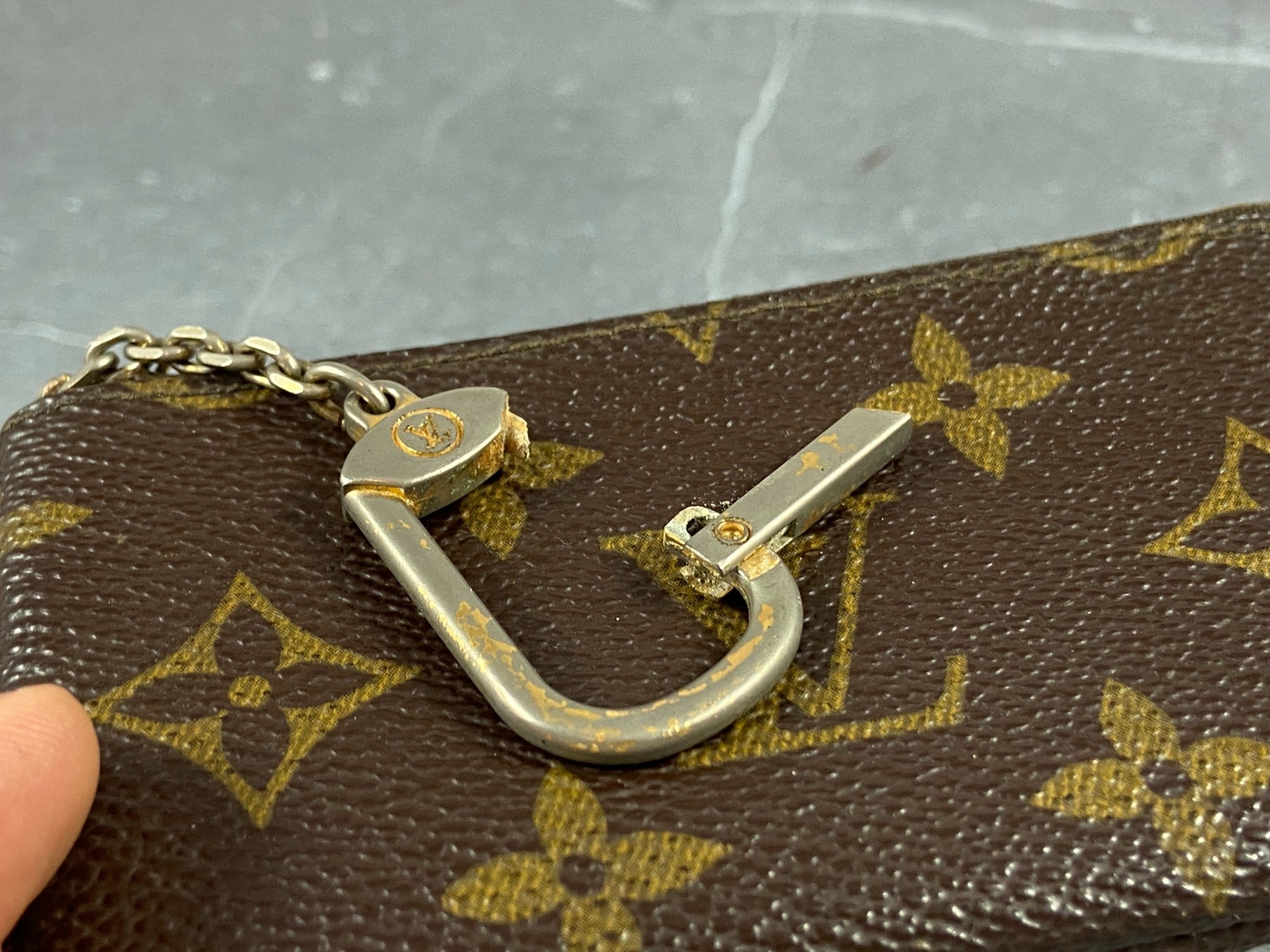 Louis Vuitton Pochette Cles Key Pouch Monogram Canvas