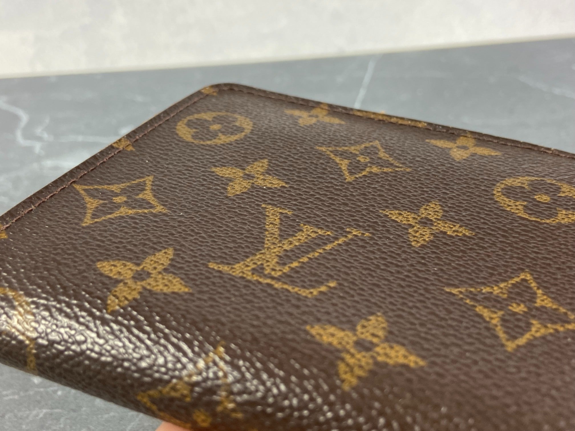 Louis Vuitton Zippy Wallet Monogram Canvas