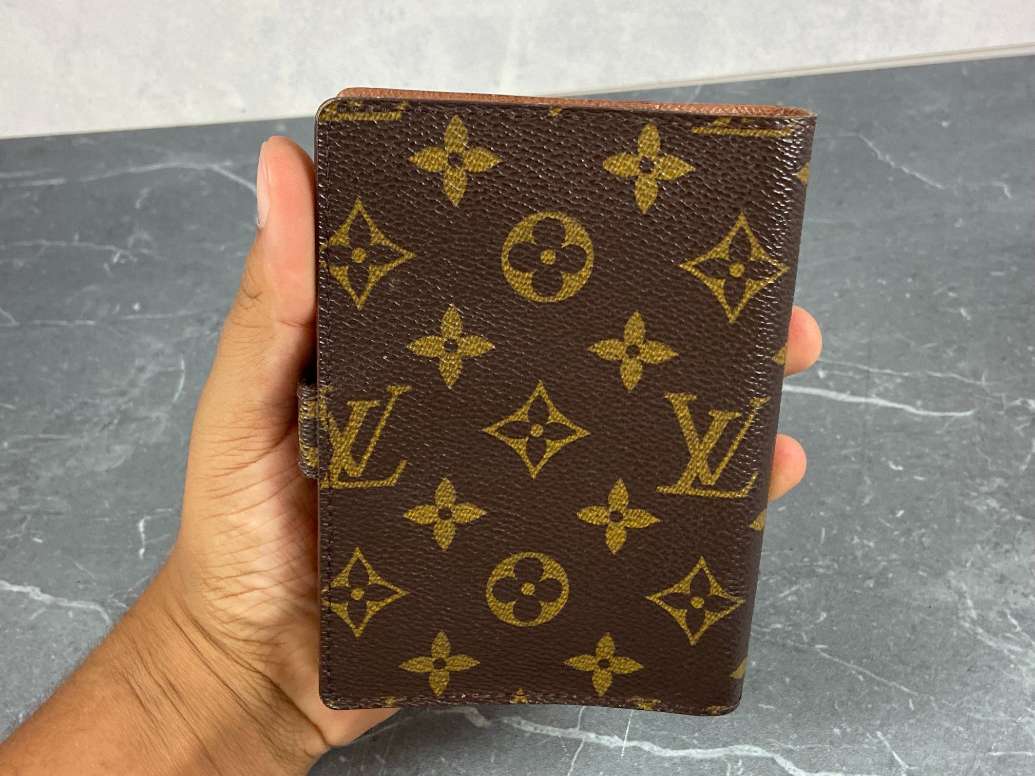 Louis Vuitton Agenda 2020 Monogram Canvas