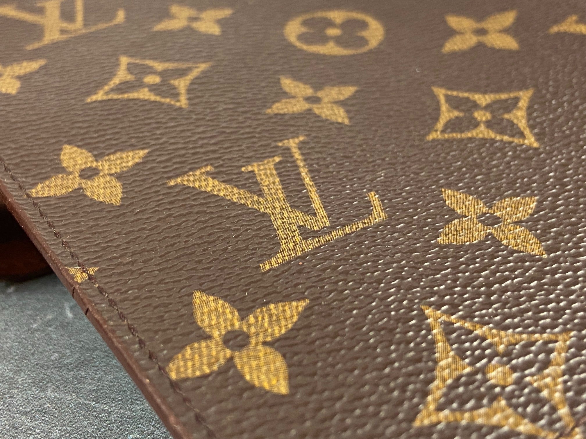 Louis Vuitton Agenda Functional MM Monogram Canvas