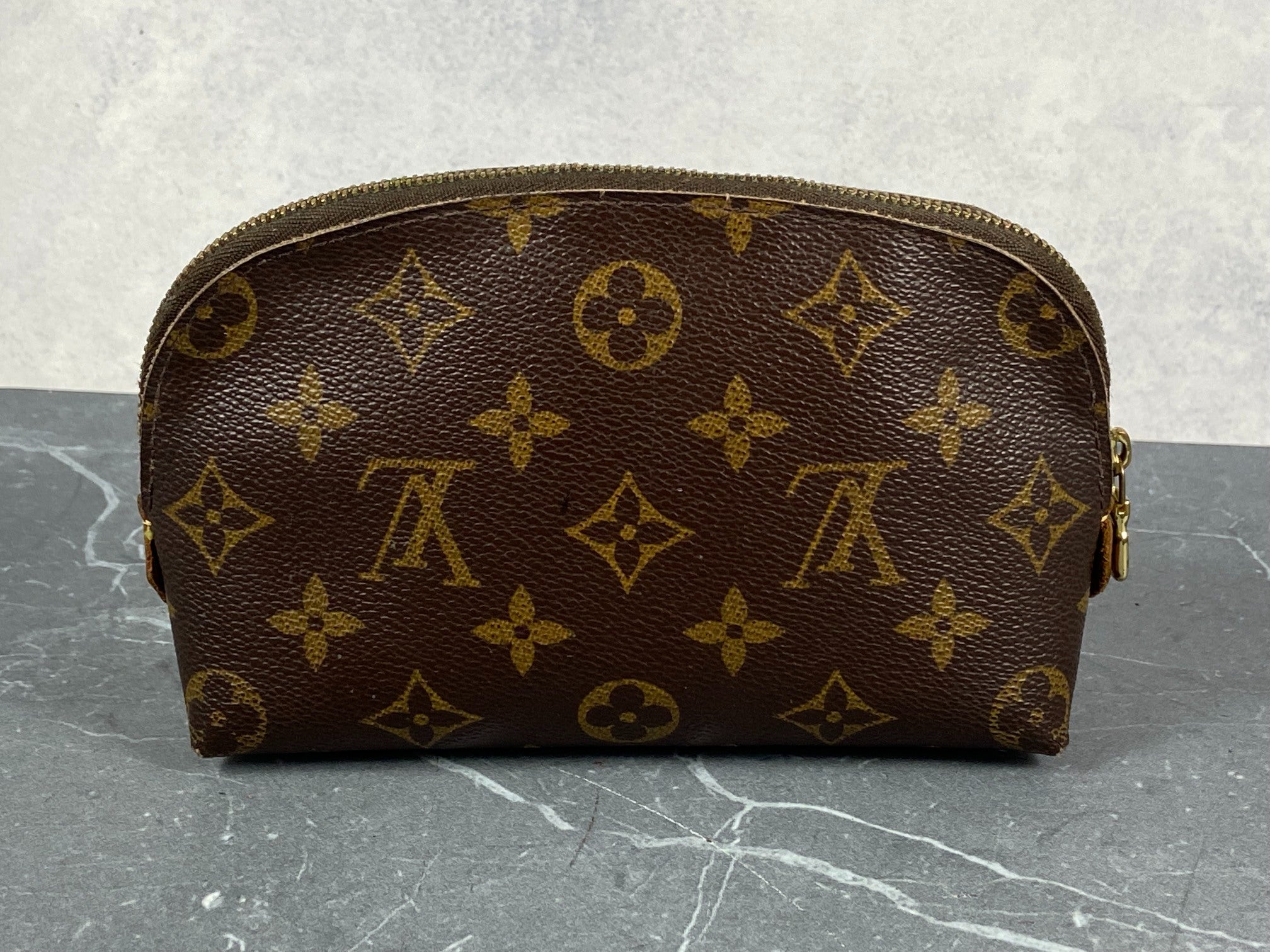 Louis Vuitton Pochette Cosmeticique Monogram Canvas 