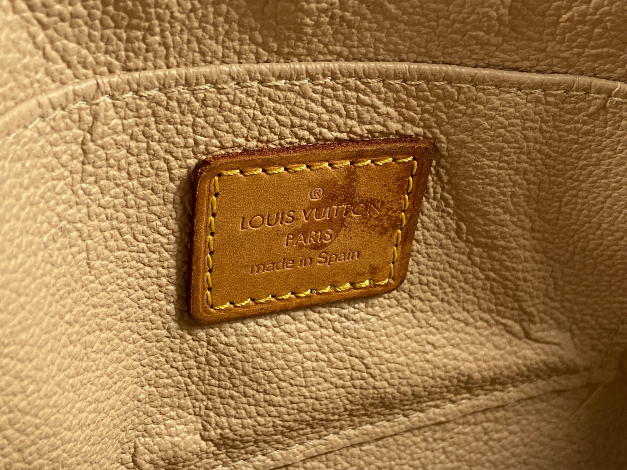 Louis Vuitton Pochette Cosmetique Monogram Canvas