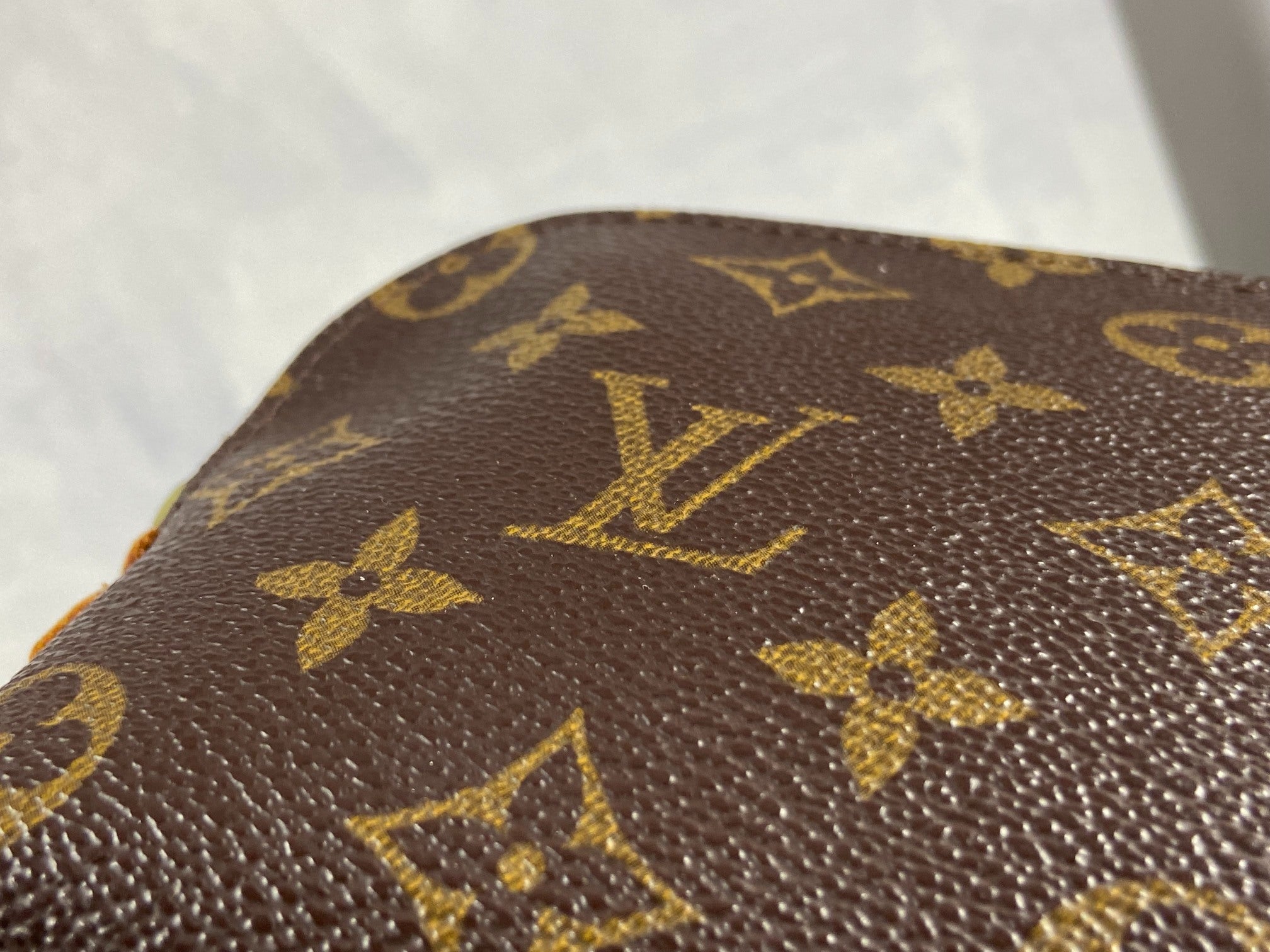 Louis Vuitton Pochette Cosmetique Monogram Canvas