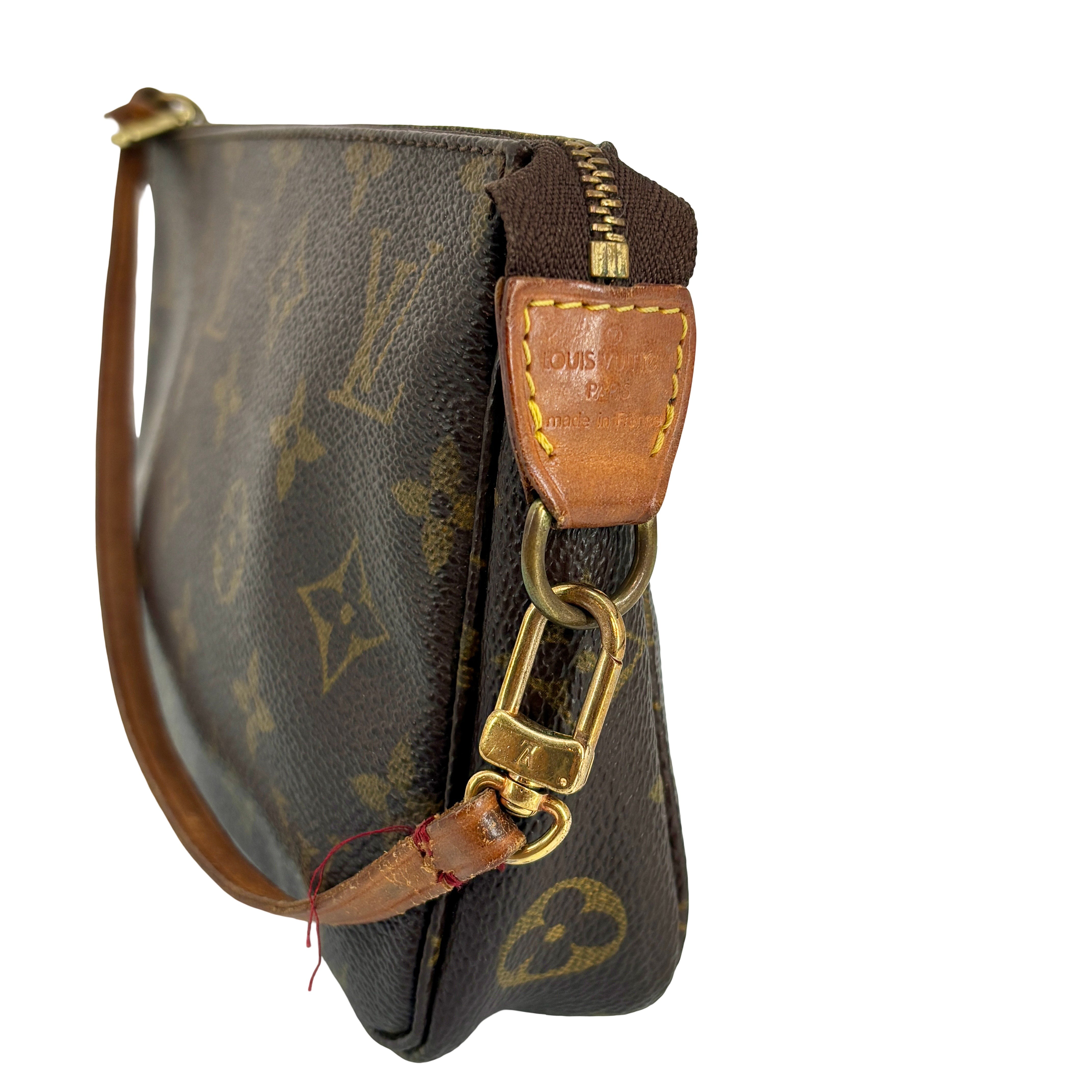 Louis Vuitton Pochette Accessoires Monogram Canvas