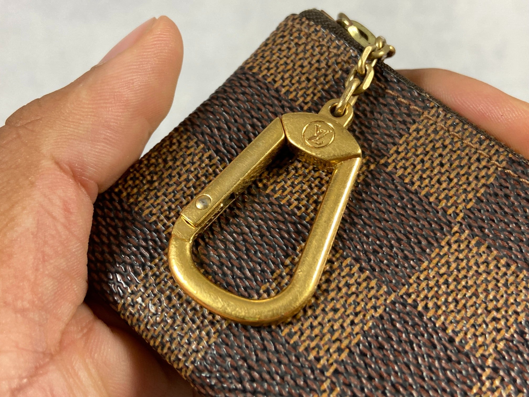 Louis Vuitton Pochette Cles Key Pouch Damier Ebene Canvas