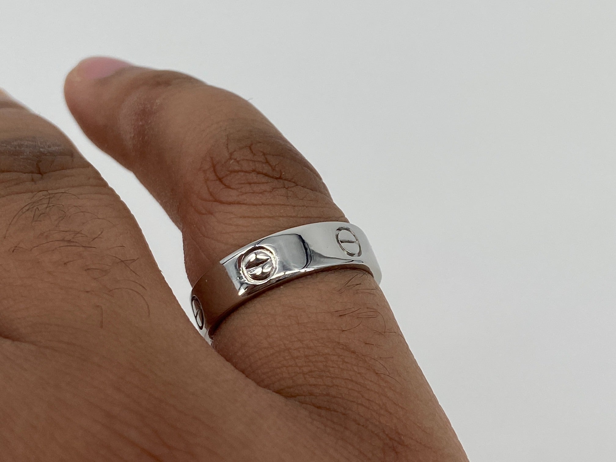 Cartier Love Ring Platinum Size 59 incl. Box