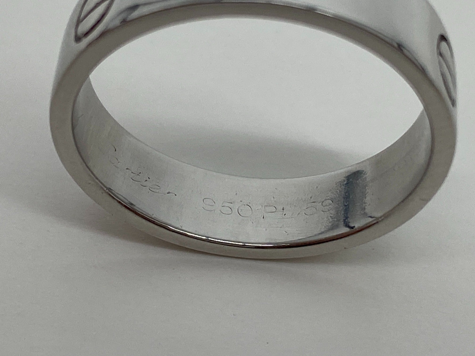 Cartier Love Ring Platinum Size 59 incl. Box