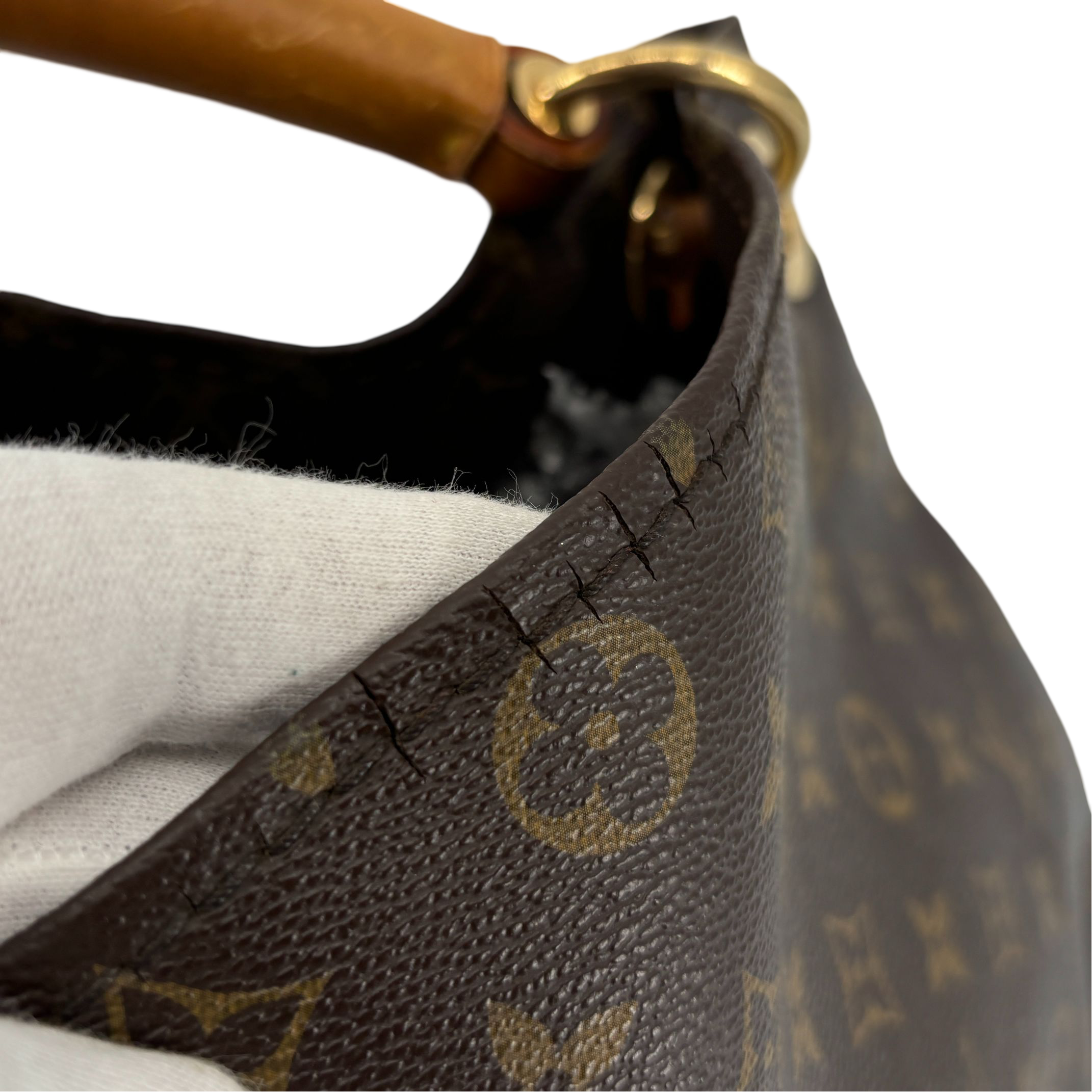 Louis Vuitton Artsy MM Monogram Canvas