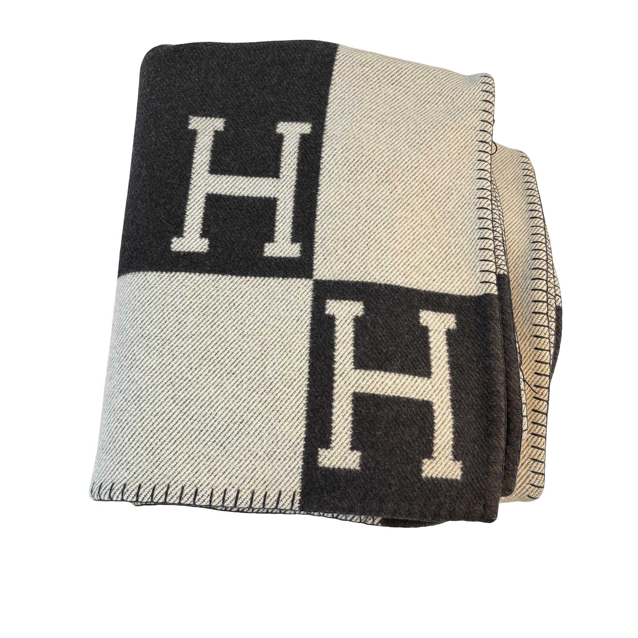 Hermès Decke Avalon Schwarz