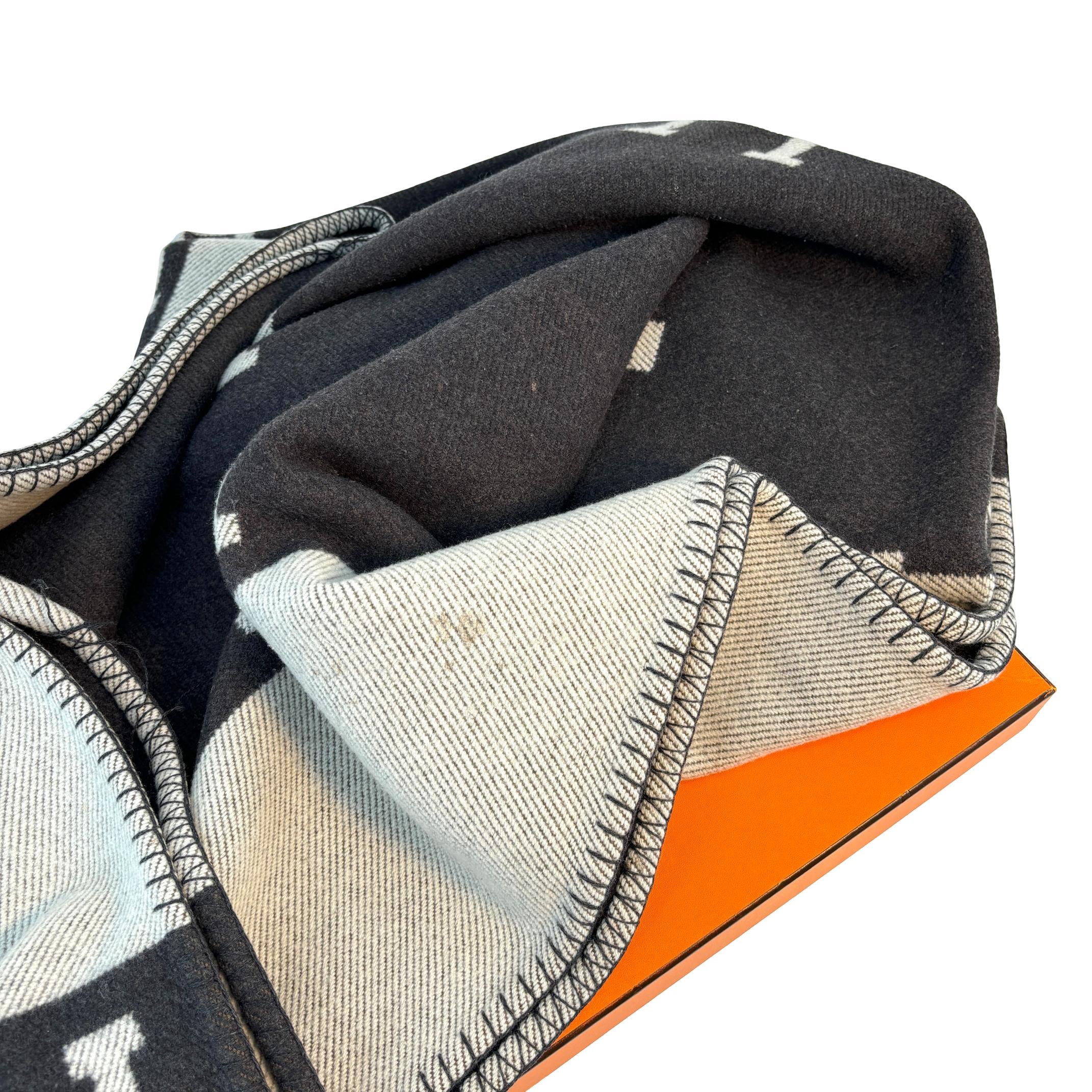 Hermès Avalon Blanket Black