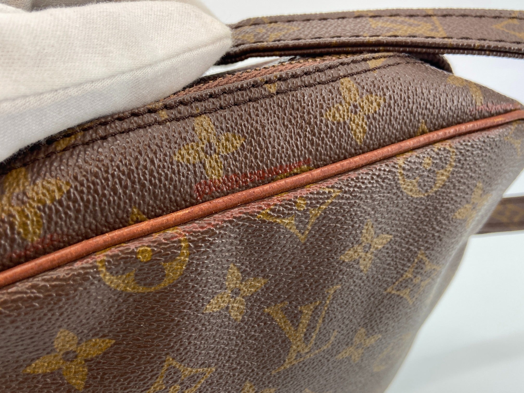 Louis Vuitton Marceau PM Shoulder Bag Monogram Canvas