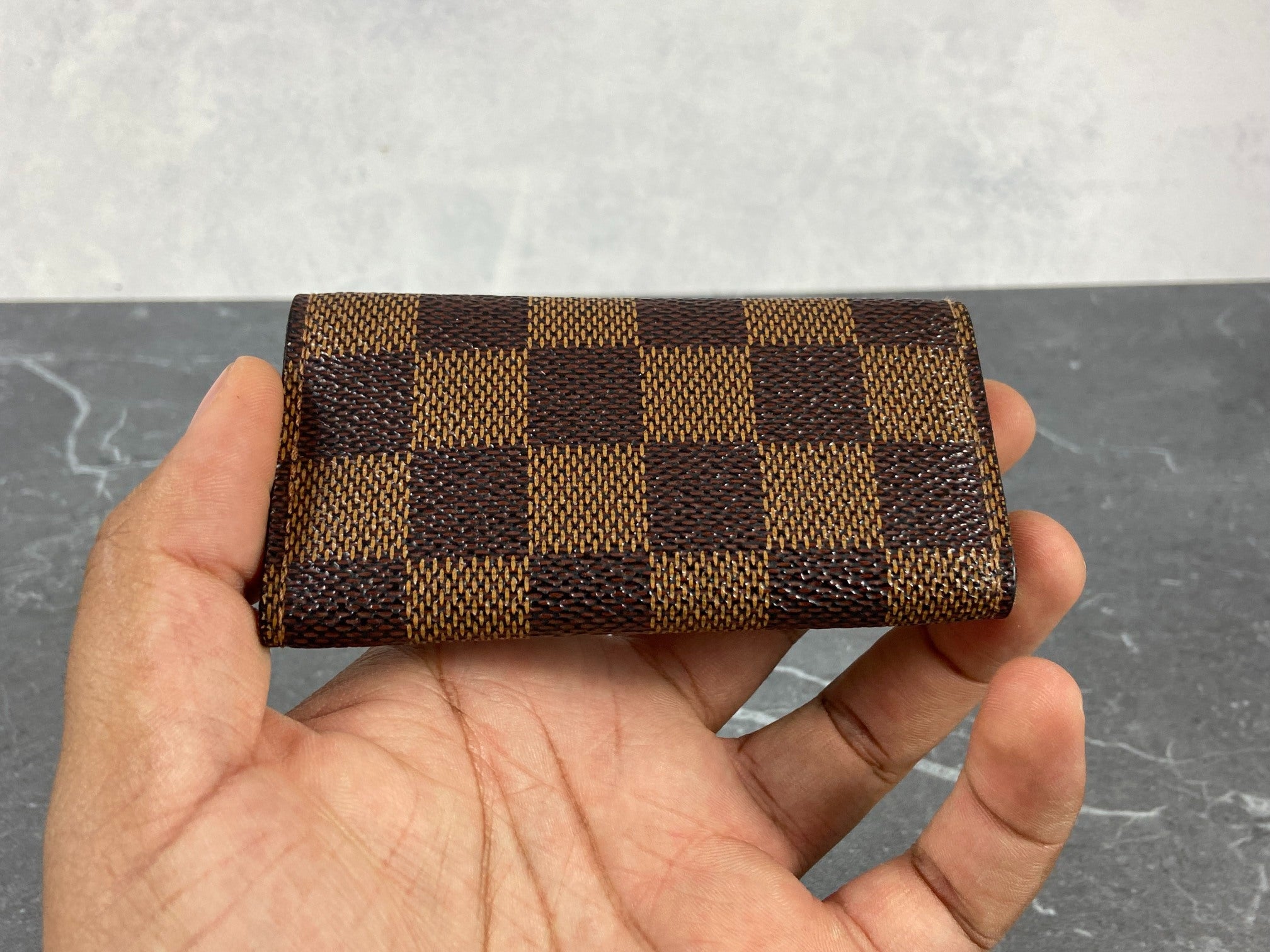 Louis Vuitton 6 Key Holder Damier Ebene Canvas