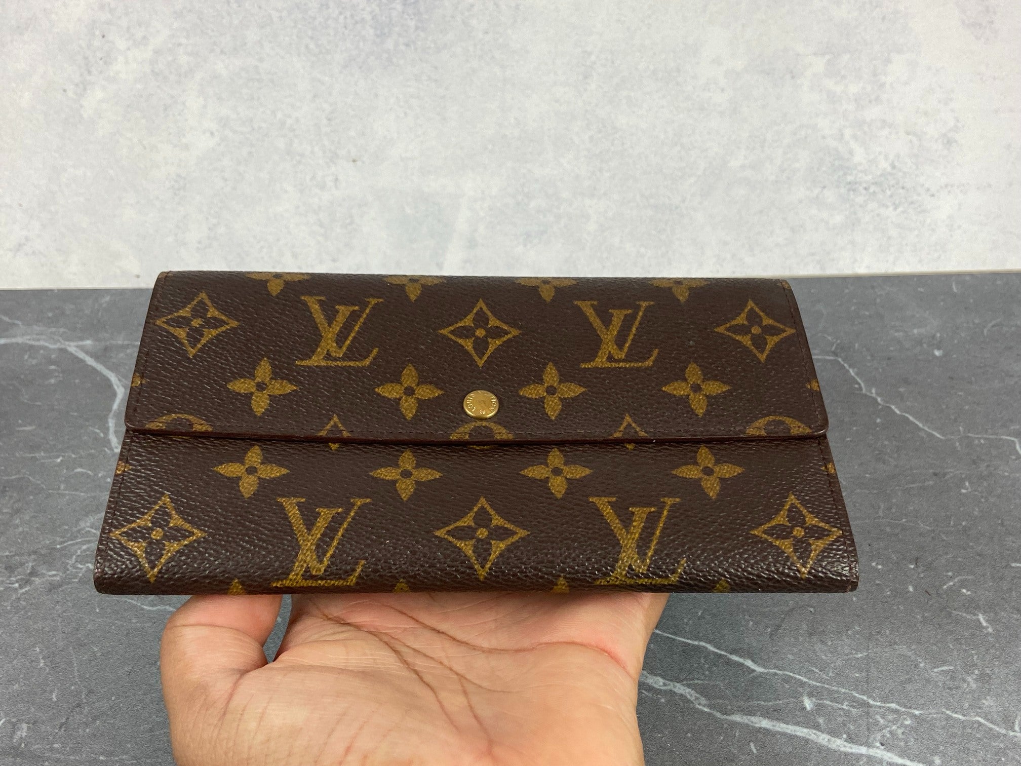 Louis Vuitton Sarah Wallet Monogram Canvas