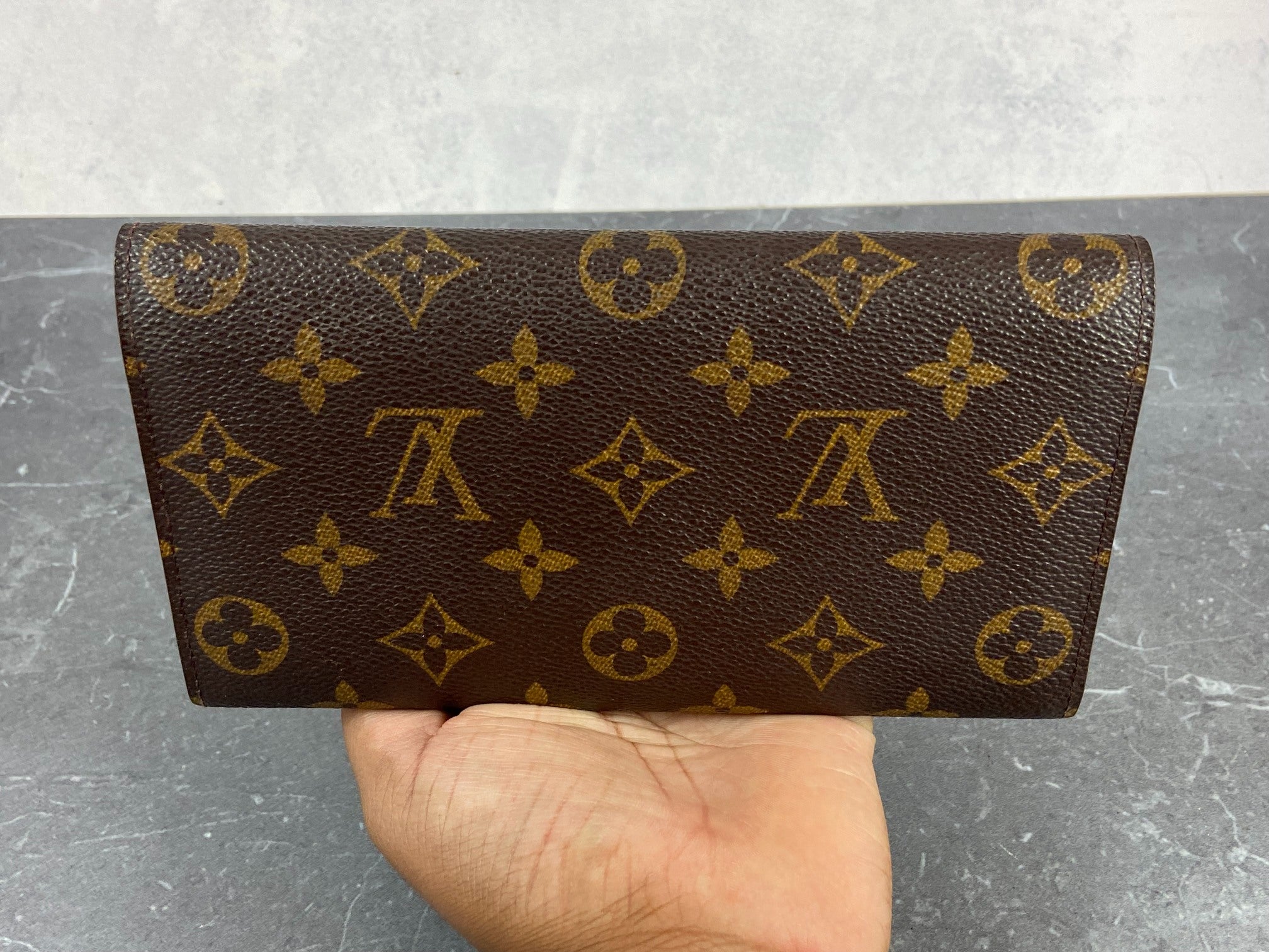 Louis Vuitton Sarah Wallet Monogram Canvas