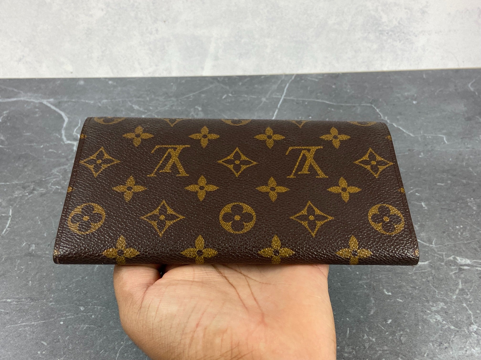 Louis Vuitton Sarah Wallet Monogram Canvas