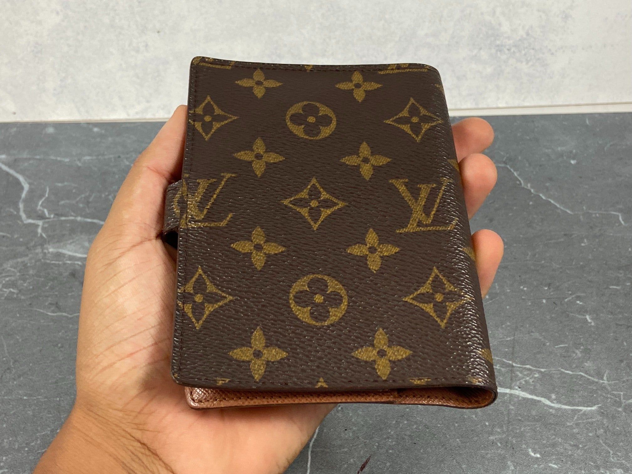 Louis Vuitton Agenda 2020 Monogram Canvas