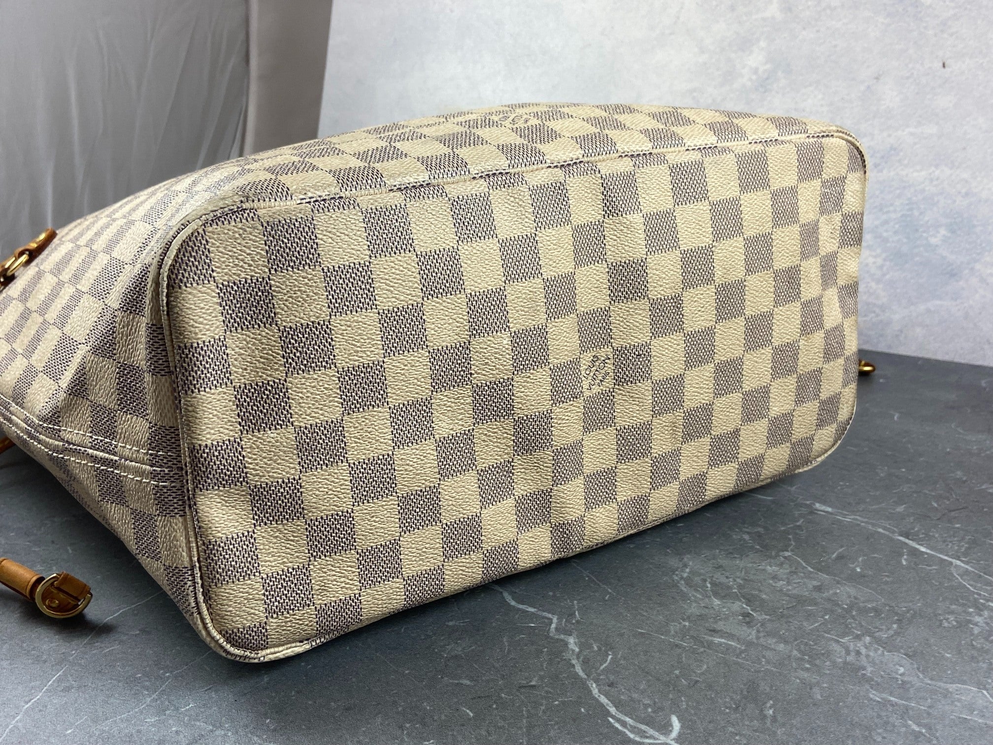 Louis Vuitton Neverfull MM Damier Azur Canvas