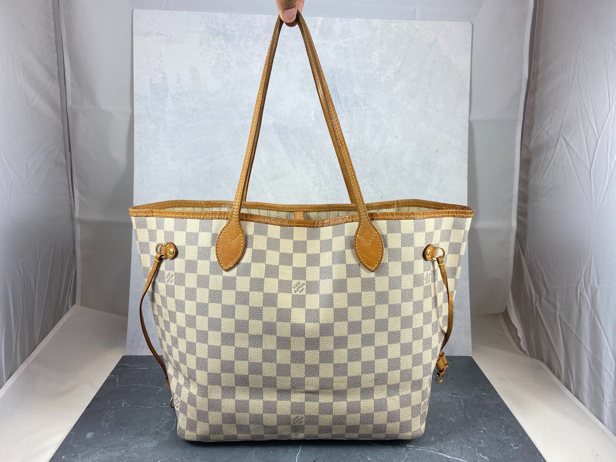 Louis Vuitton Neverfull MM Damier Azur Canvas