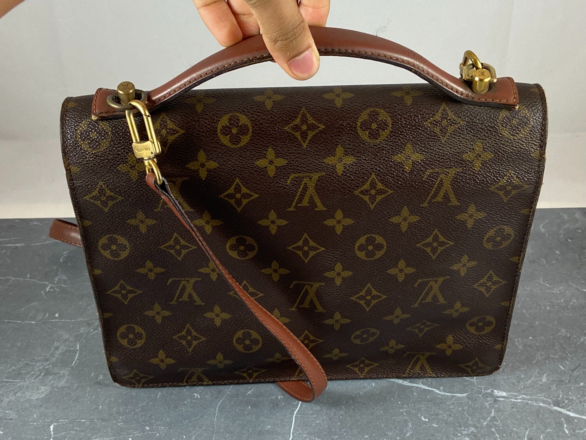 Louis Vuitton Monceau 28 Monogram Canvas