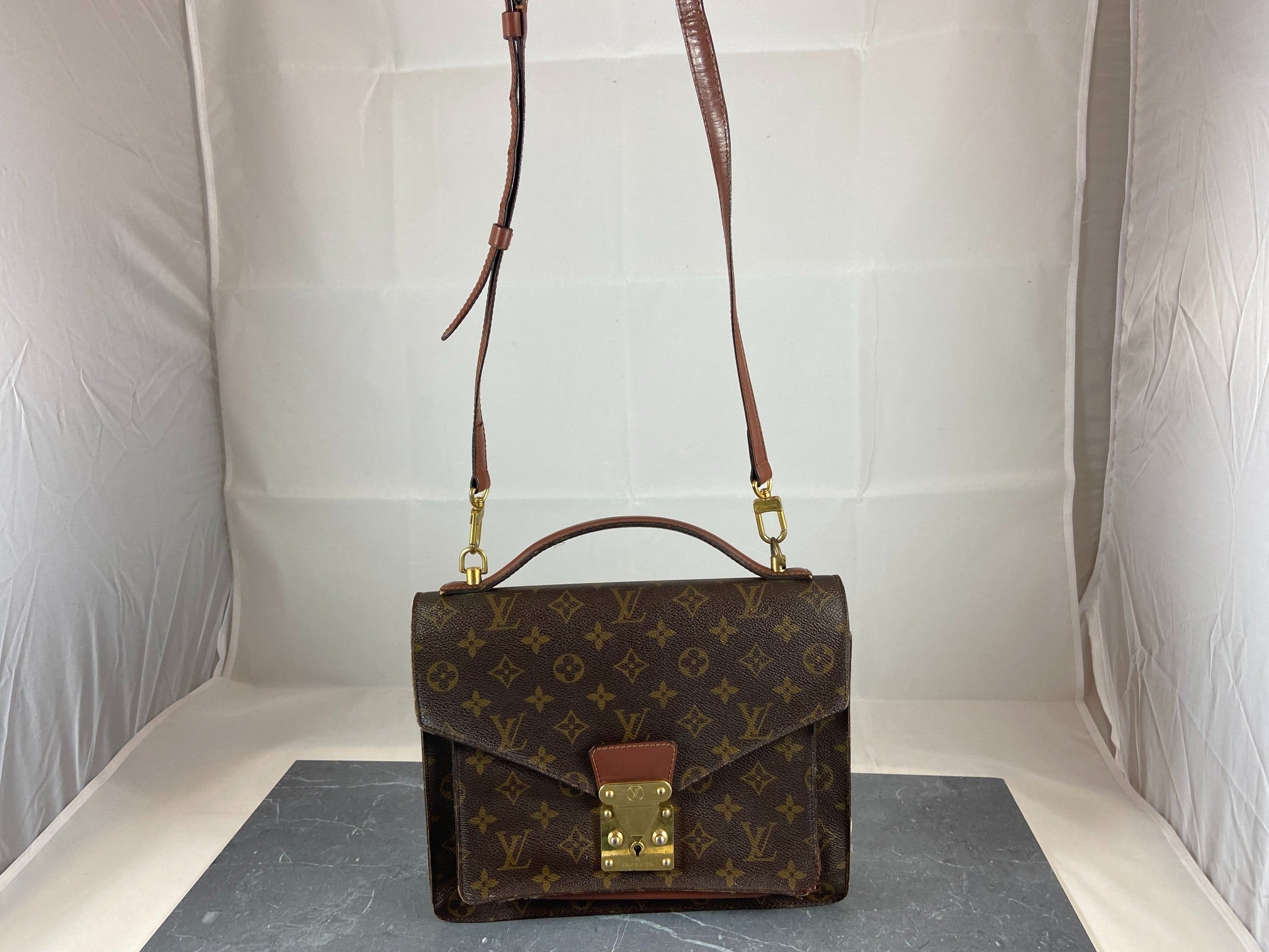 Louis Vuitton Monceau 28 Monogram Canvas