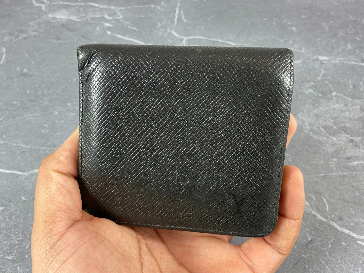 Louis Vuitton Bifold Wallet Black Taiga Leather