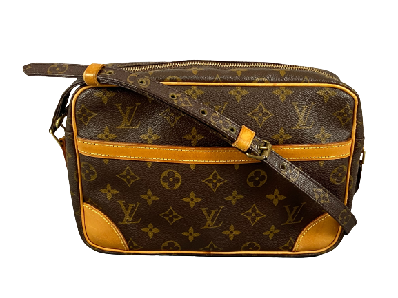 Louis Vuitton Monogram Canvas Trocadero 27 Shoulder Bag