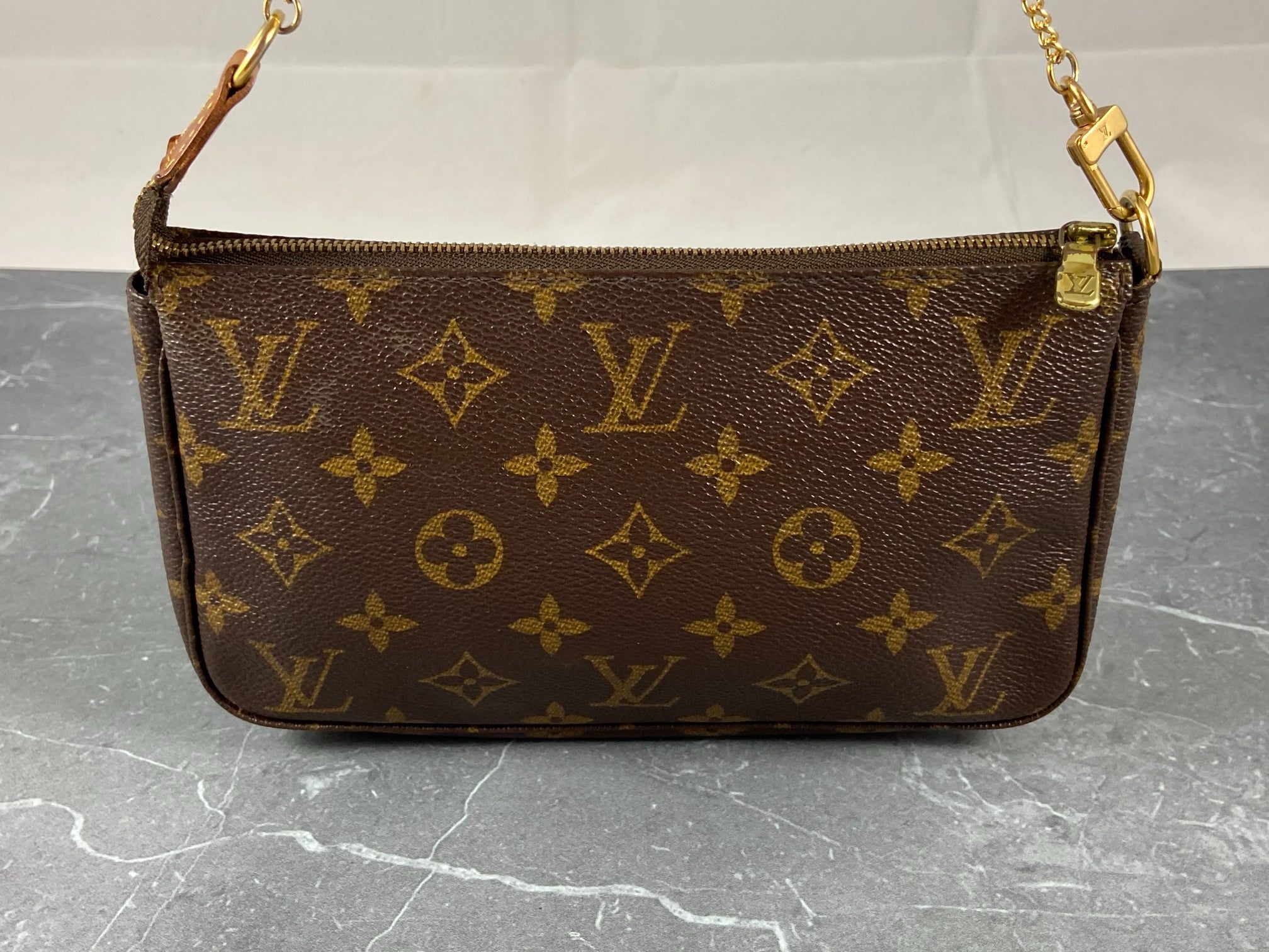 Louis Vuitton Pochette Accessoires Monogram Canvas