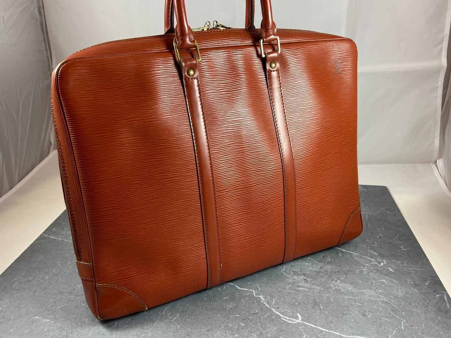 Louis Vuitton Porte Documents Voyage Brown Epi Leather