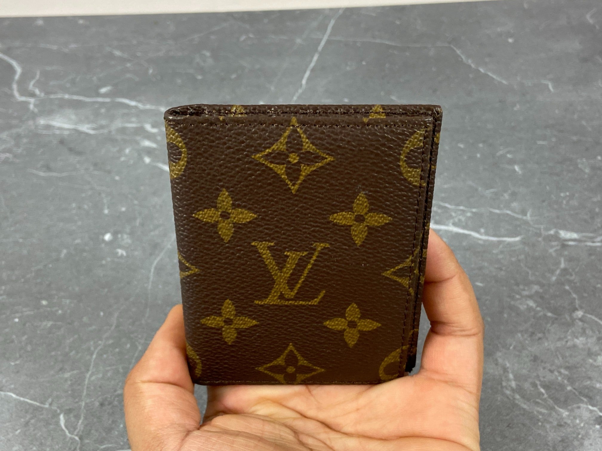 Louis Vuitton Bifold Card Case Monogram Canvas