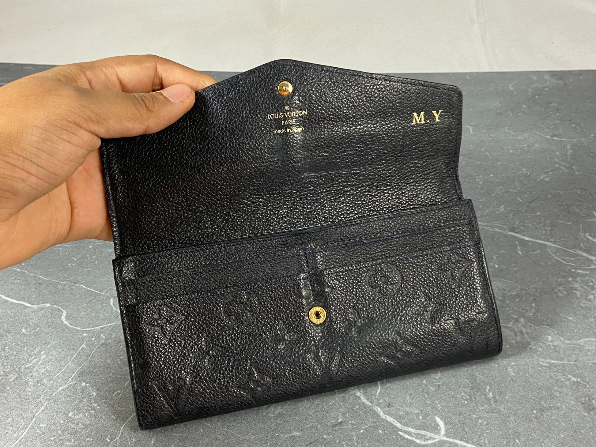 Louis Vuitton Curieuse Wallet Black Empreinte Leather – heatstation