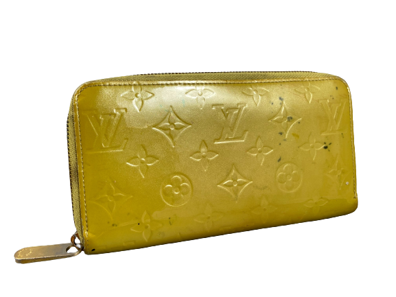 Louis Vuitton Zippy Wallet Green Vernis Leather