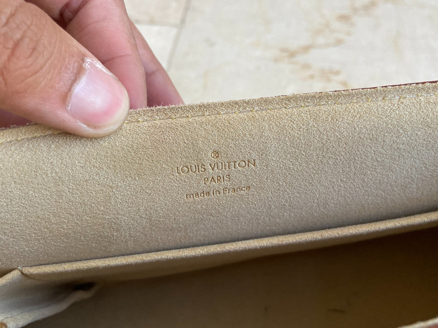 Louis Vuitton Beverly MM Hand / Hobo Bag Monogram Canvas