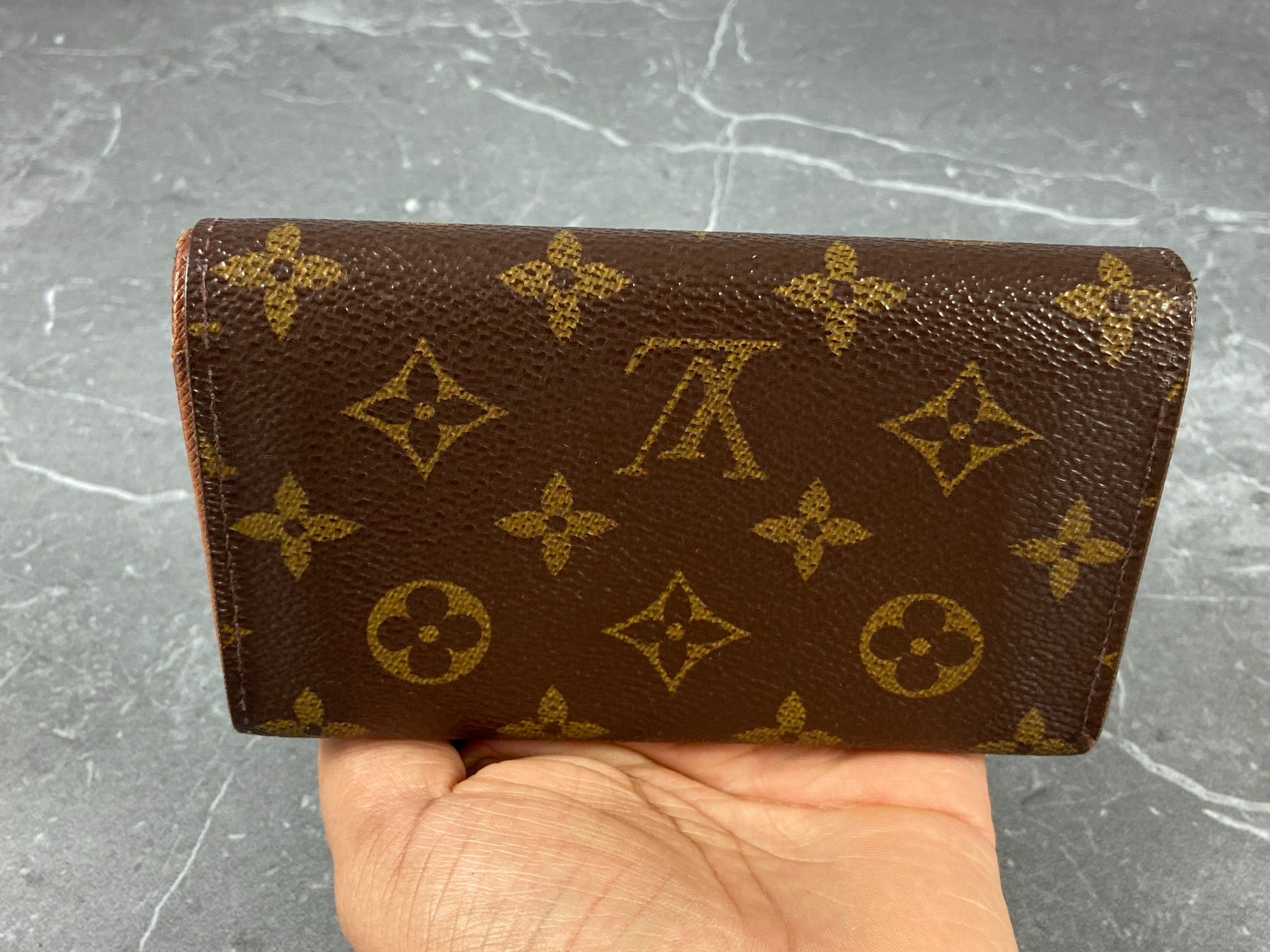 Louis Vuitton Porte-Monnaie Tresor Monogram Canvas