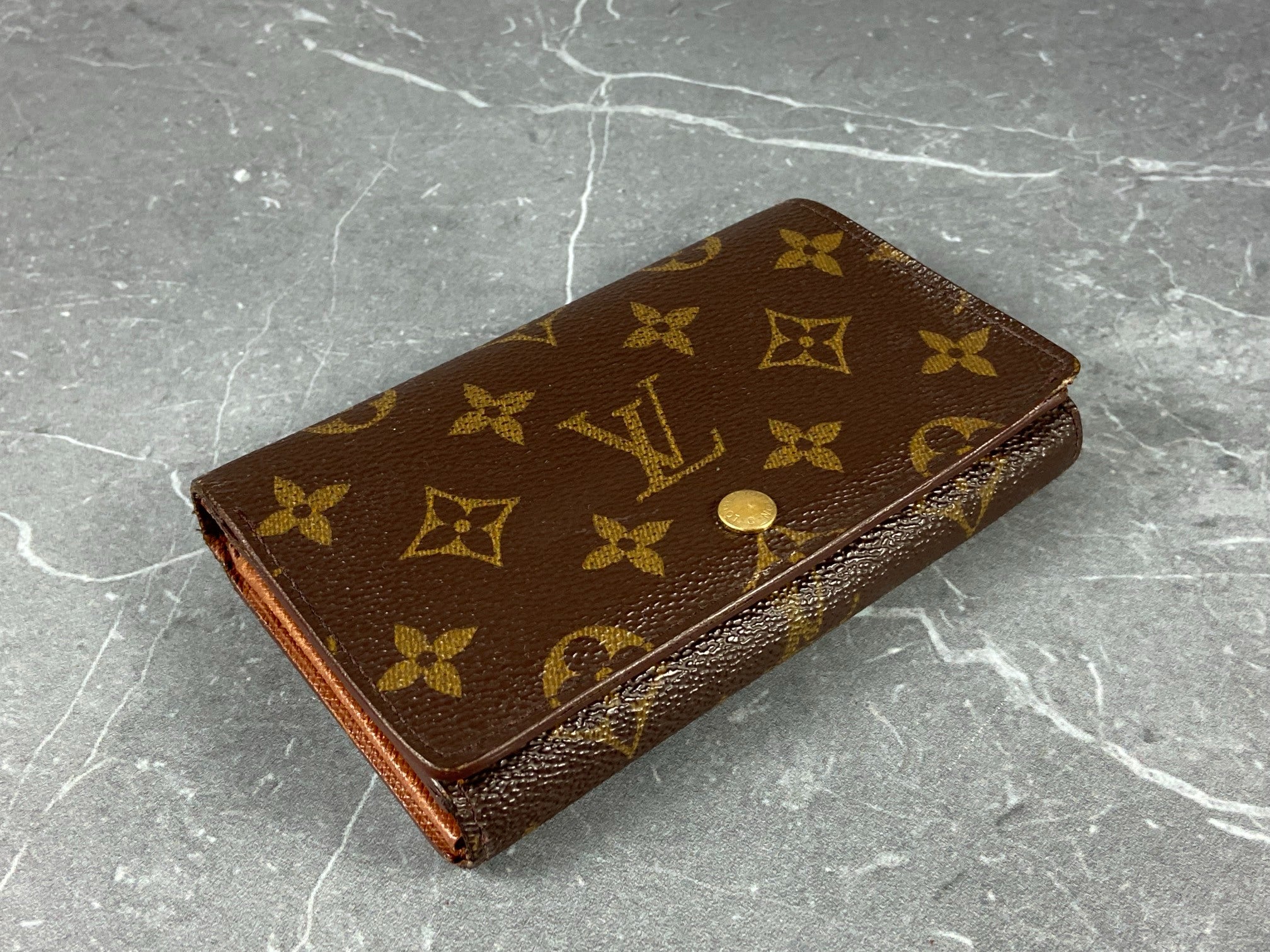 Louis Vuitton Porte-Monnaie Tresor Monogram Canvas