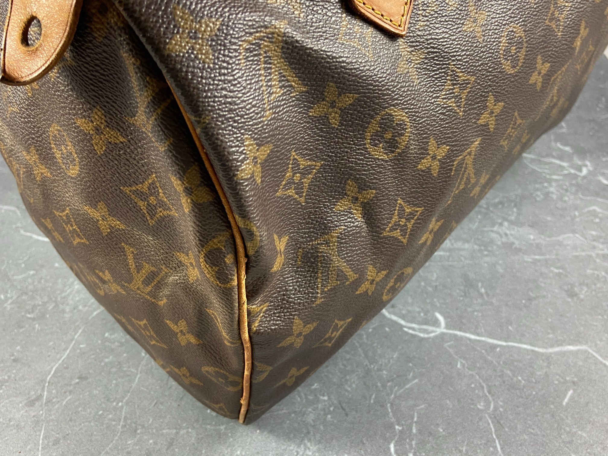 Louis Vuitton Speedy 30 Monogram Canvas