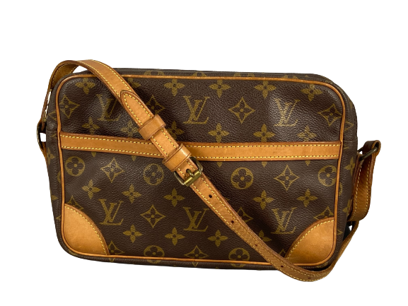 Louis Vuitton Trocadero 27 Shoulder Bag Monogram Canvas
