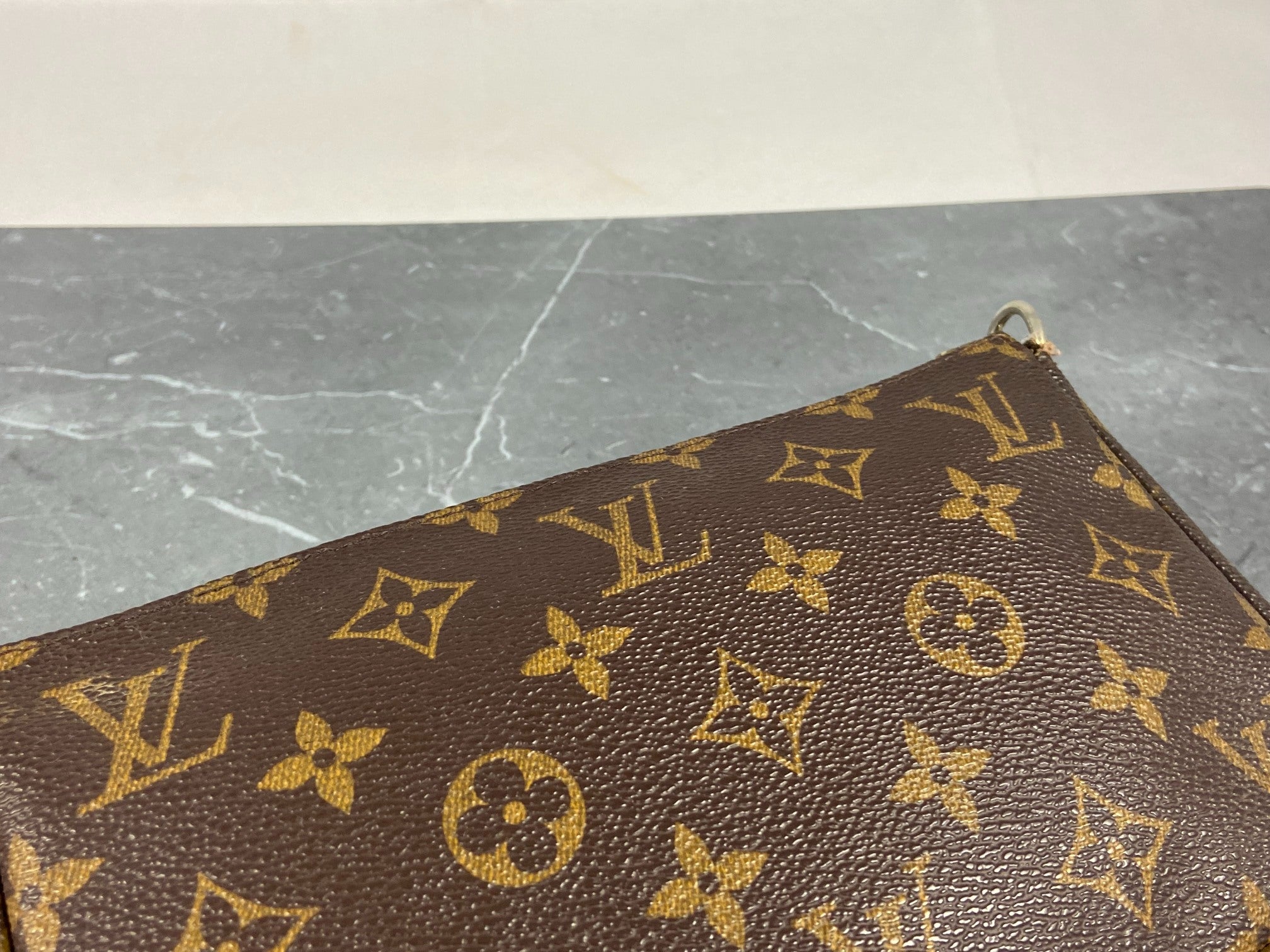 Louis Vuitton Pochette Accessoires Monogram Canvas